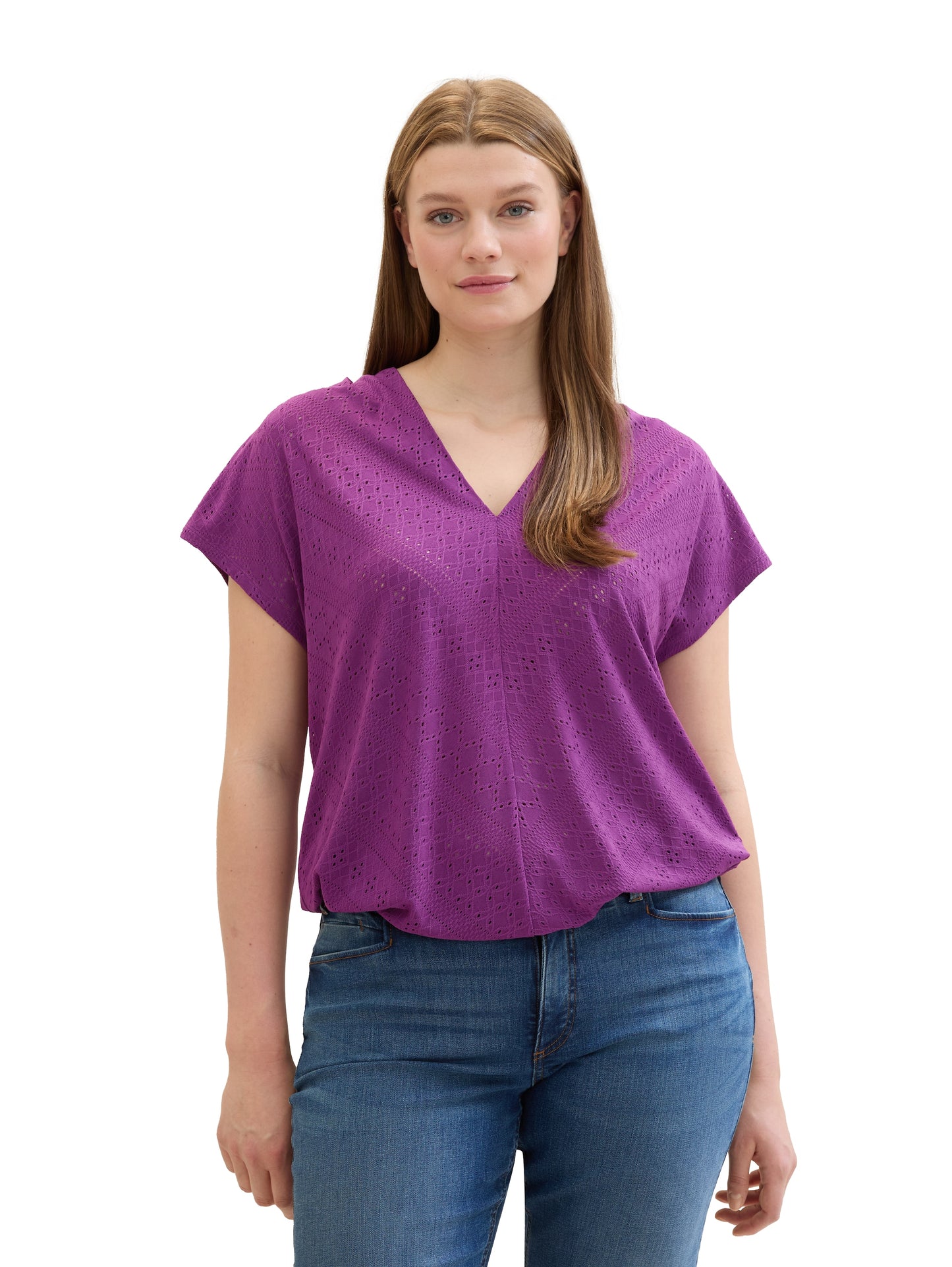 Plus - T-Shirt mit Lochmuster