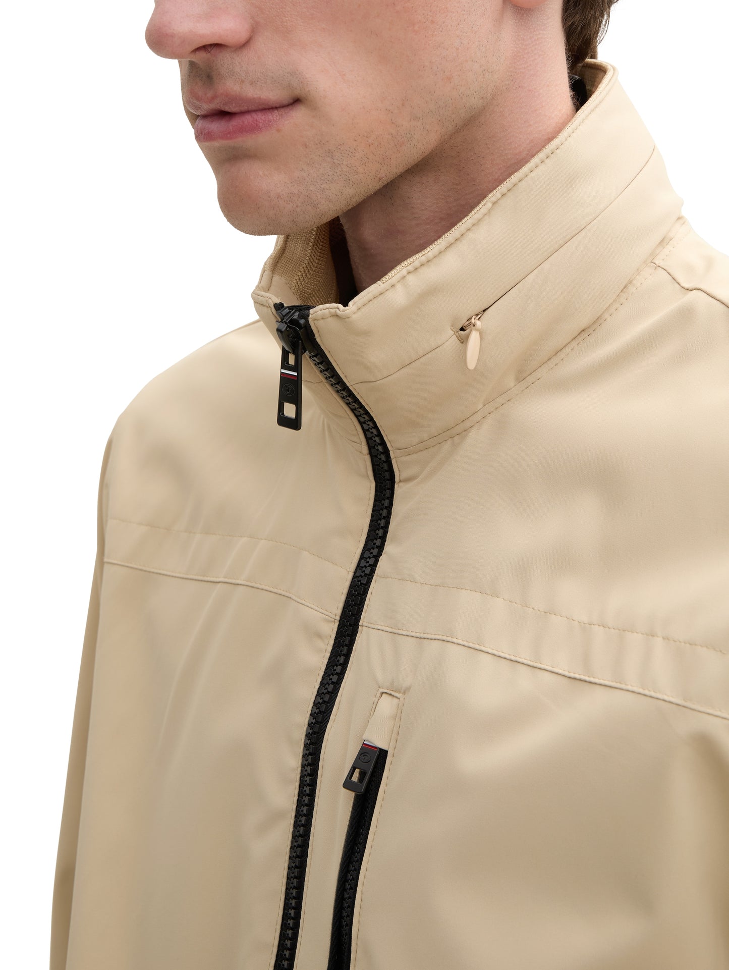 Blouson Jacke mit Kapuze im Stehkragen