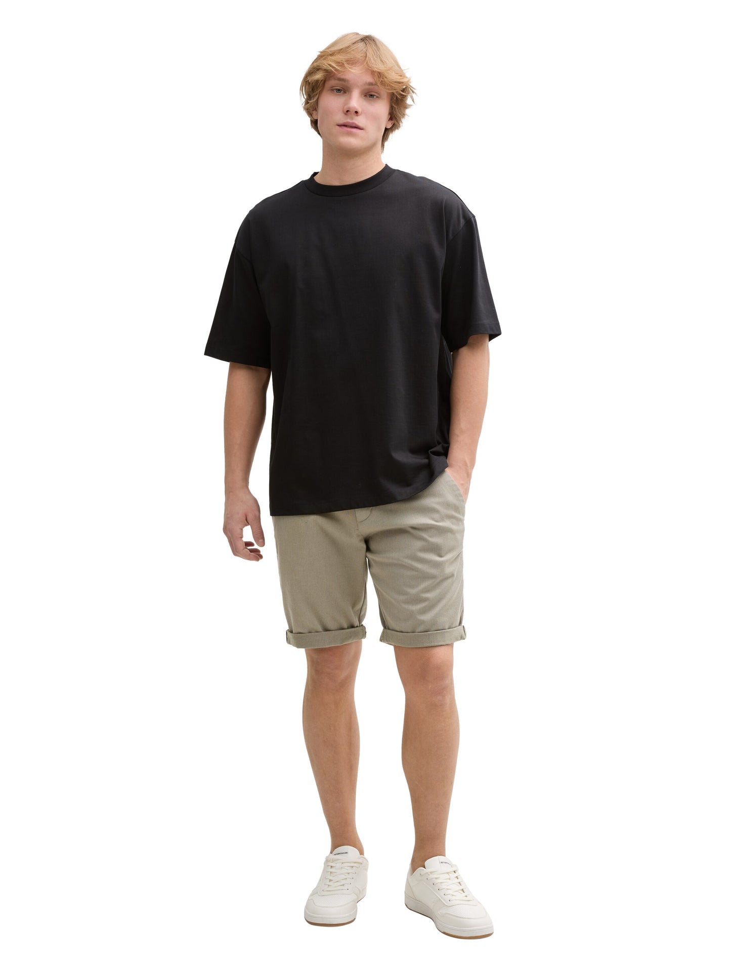 Regular Fit Chino Shorts mit Gürtel