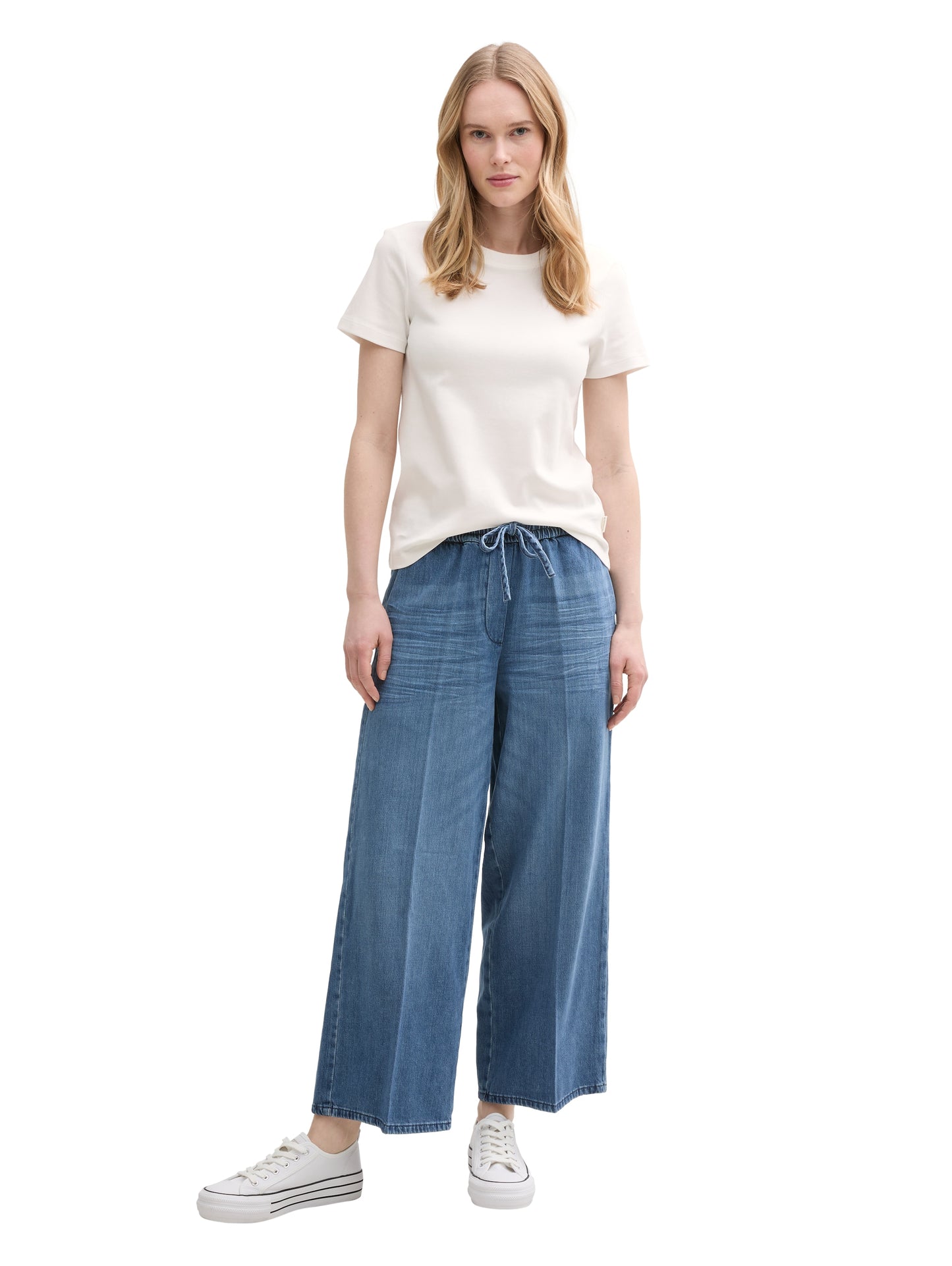 Basic T-Shirt