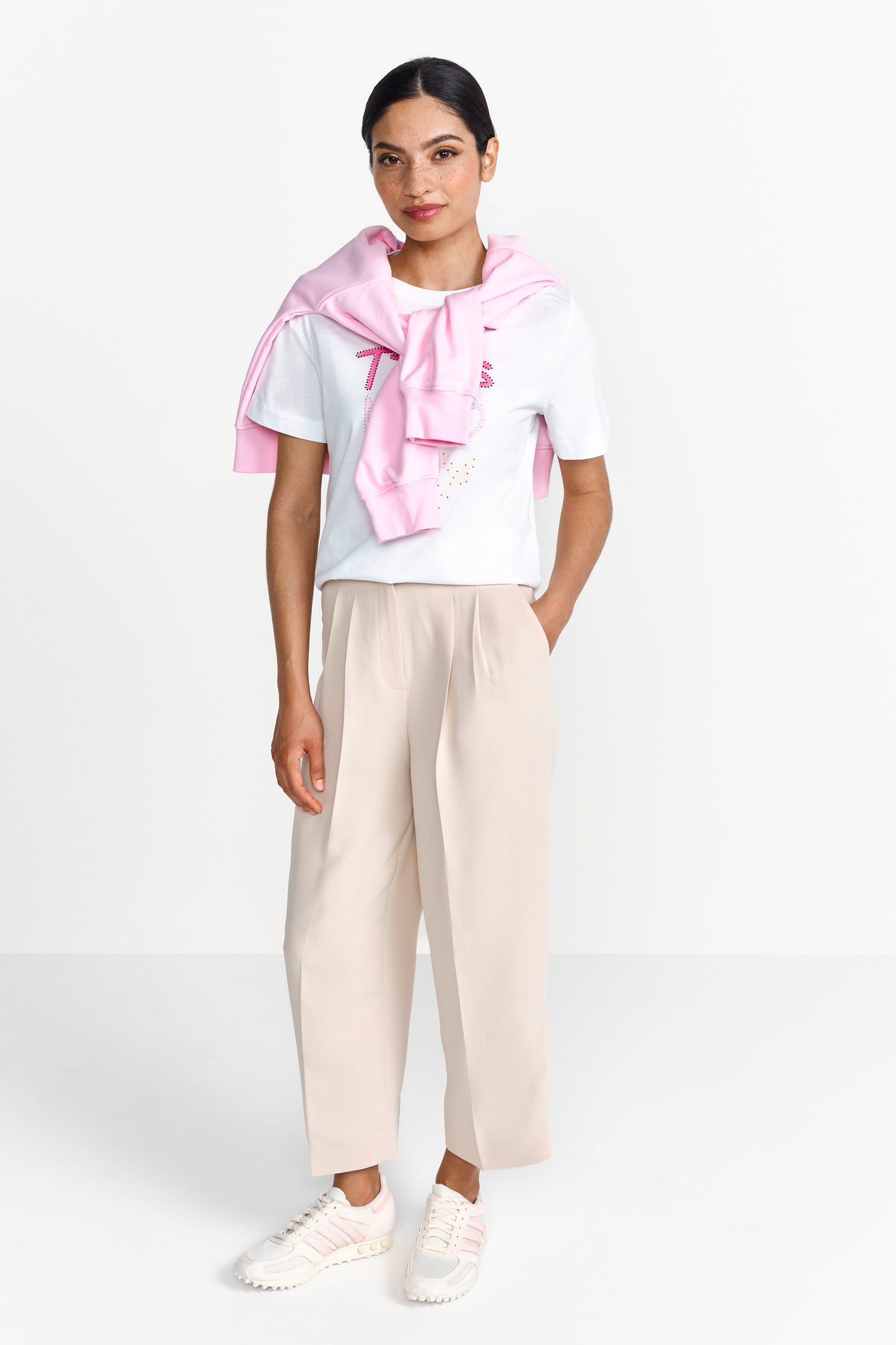 Elegant Fit T-Shirt Paris Madrid Italy