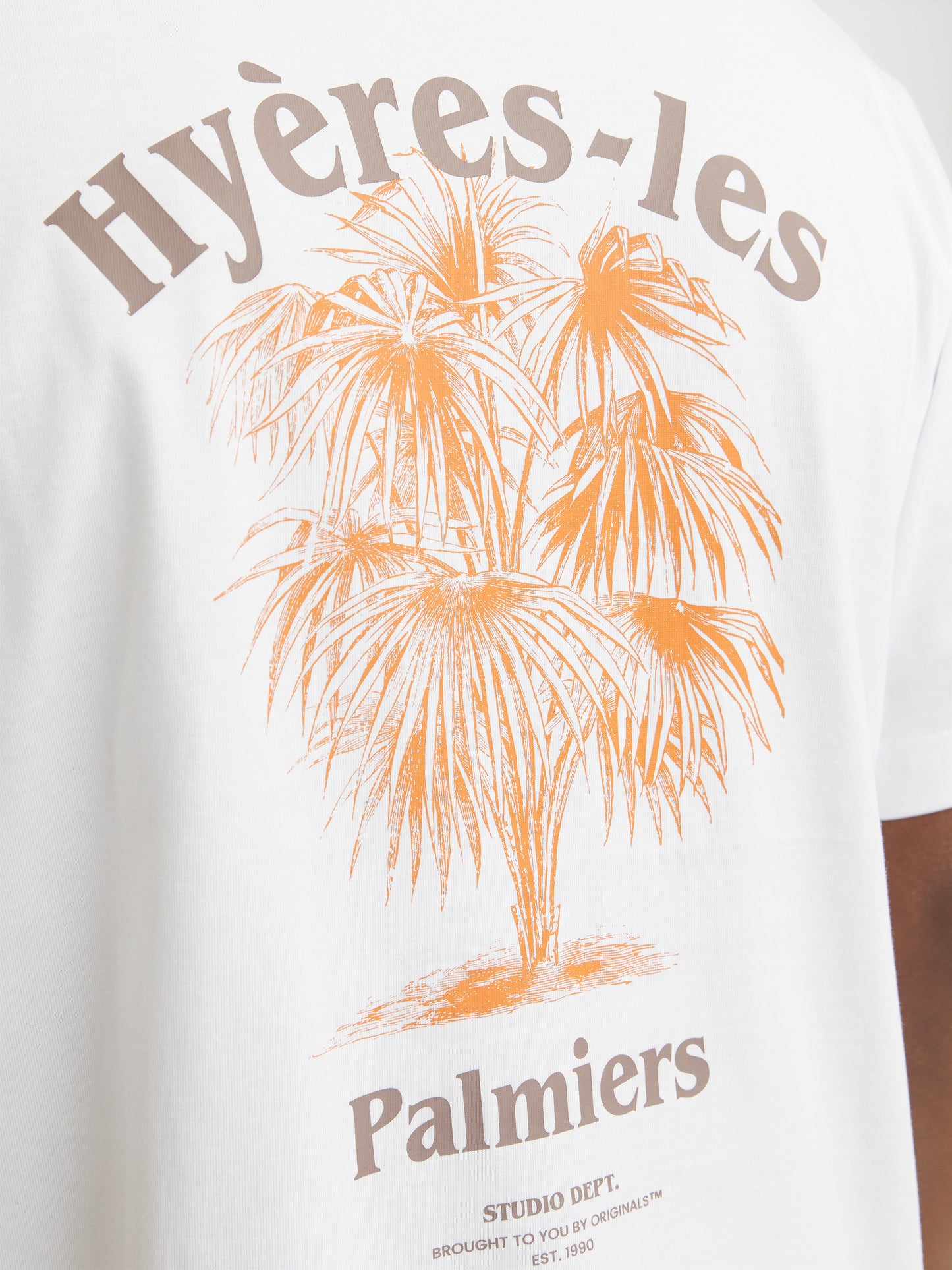 JORPAROS EASTER SKETCH TEE SS CREW N LN