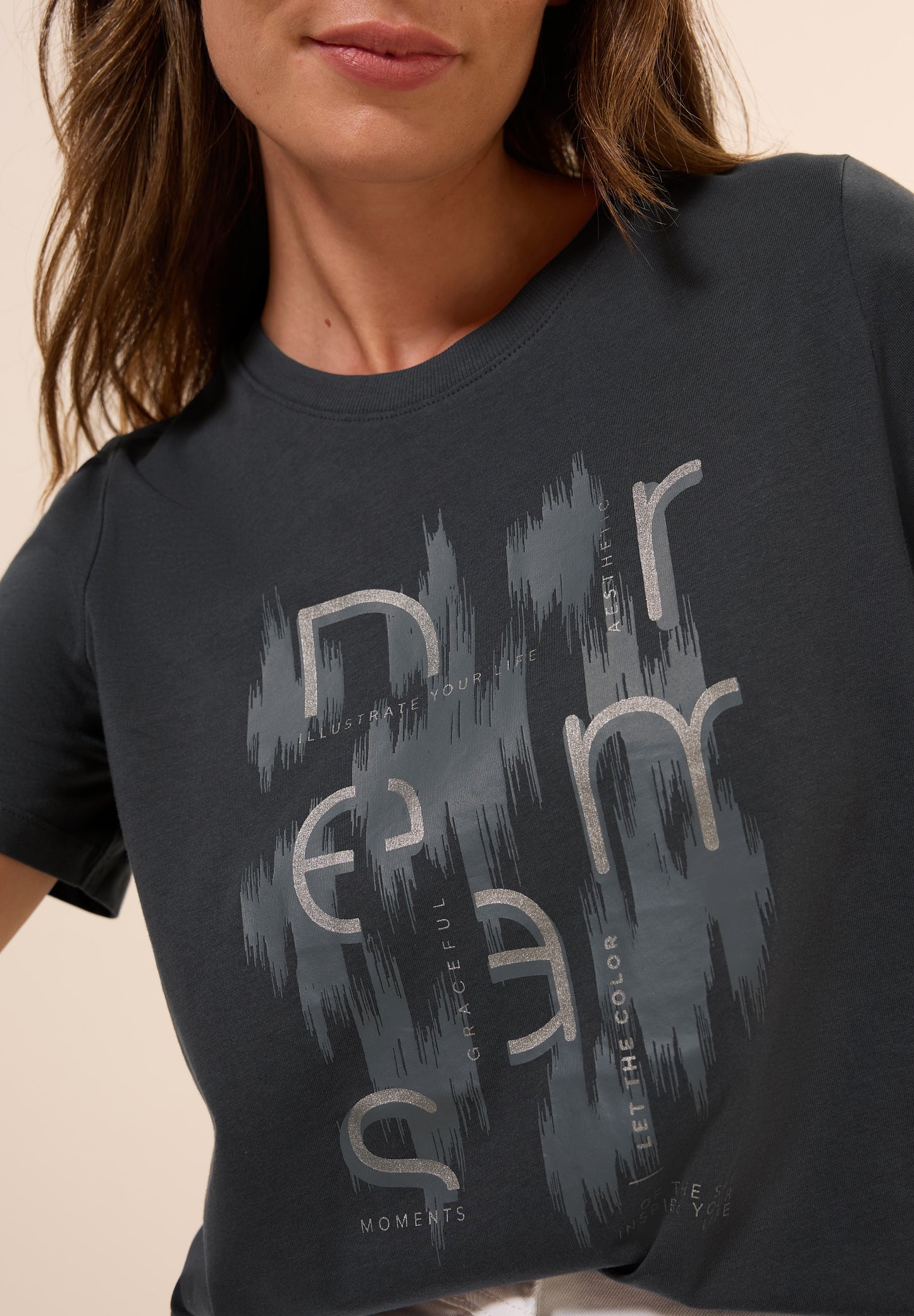 T-Shirt mit Folienprint