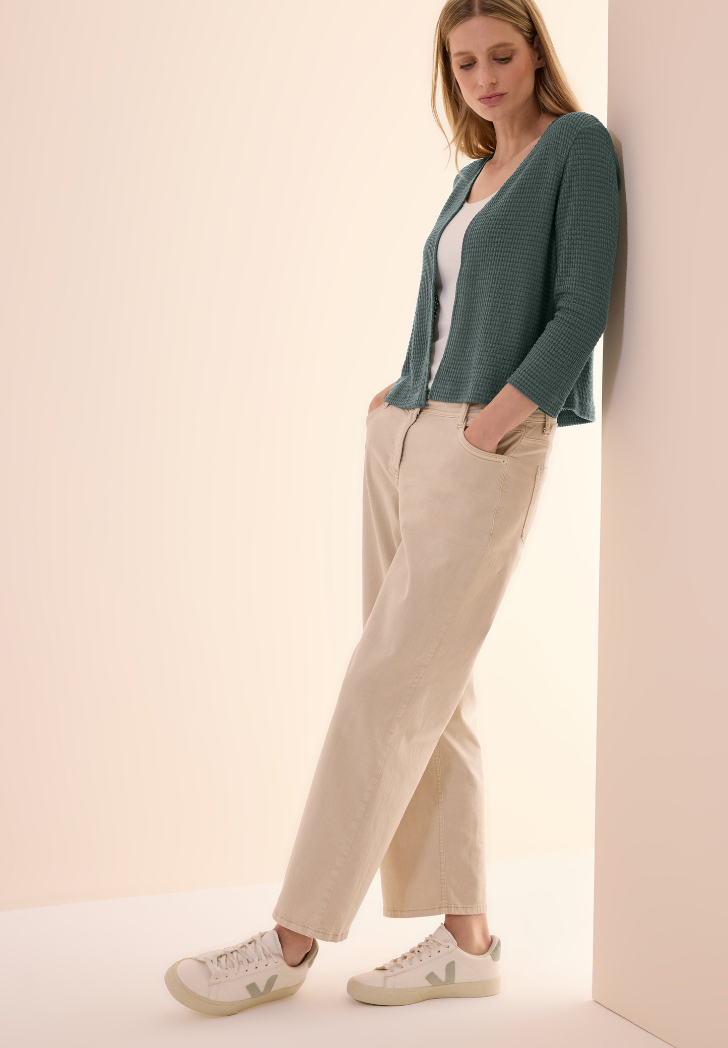 Offene Ajour-Look Jacke