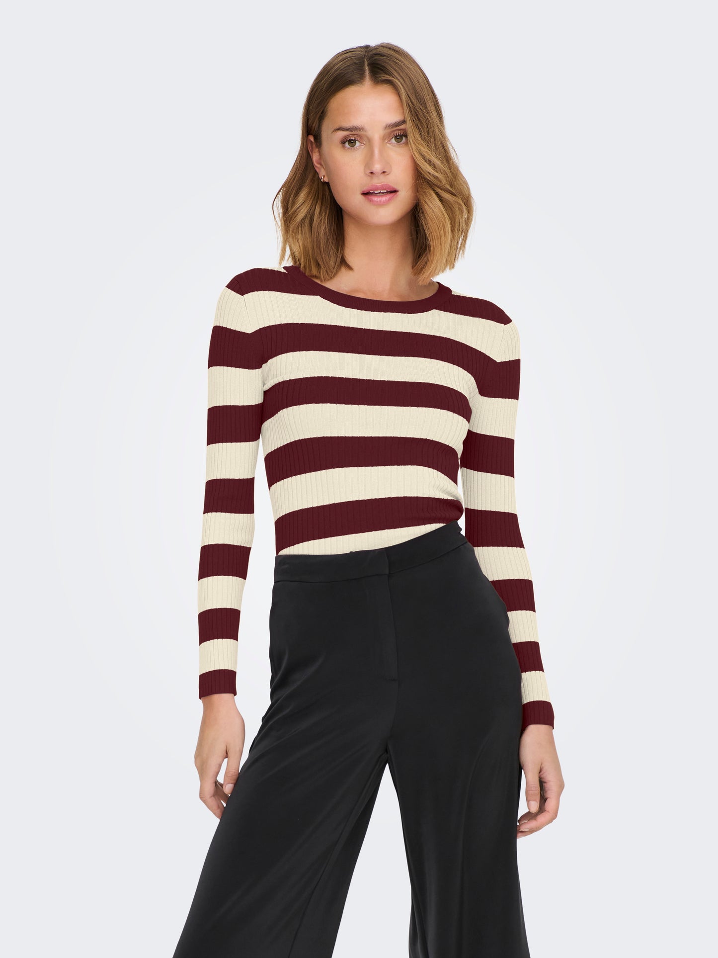 JDYPLUM L/S O-NECK PULLOVER KNT NOOS