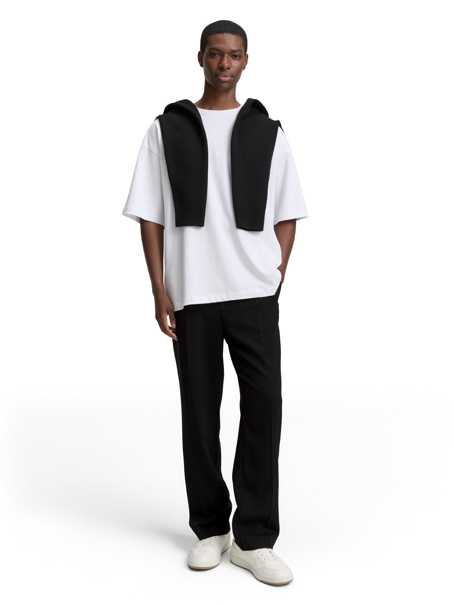 TTLoose Chino Hose mit Bügelfalte