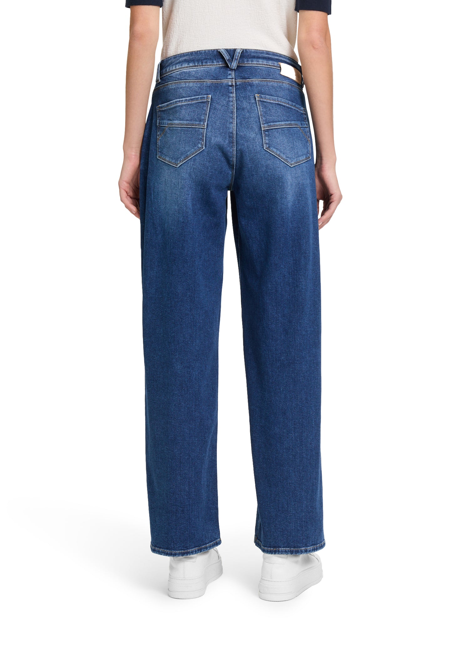 High Waisted-Jeans