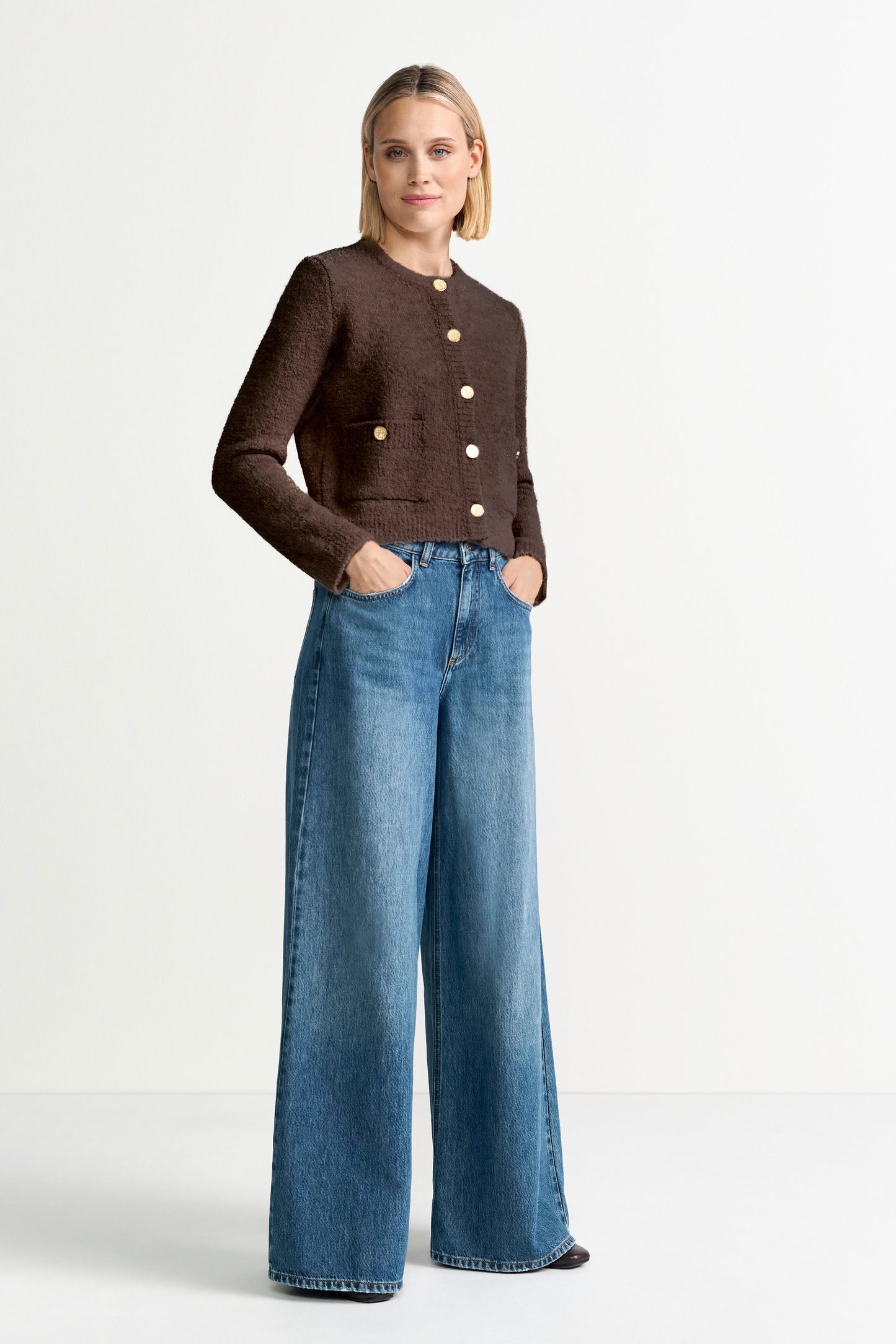Crew-Neck Cardigan Bouclé