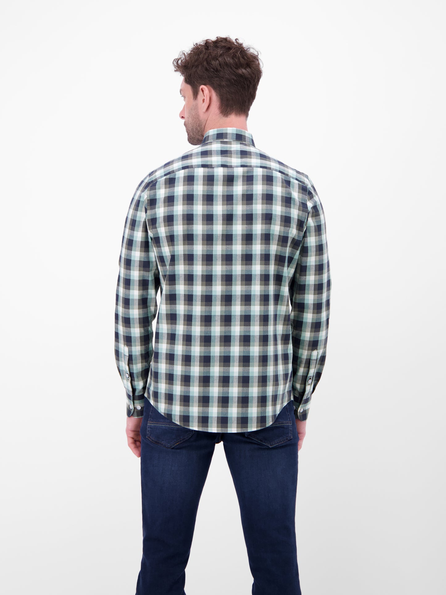 BUTTON DOWN