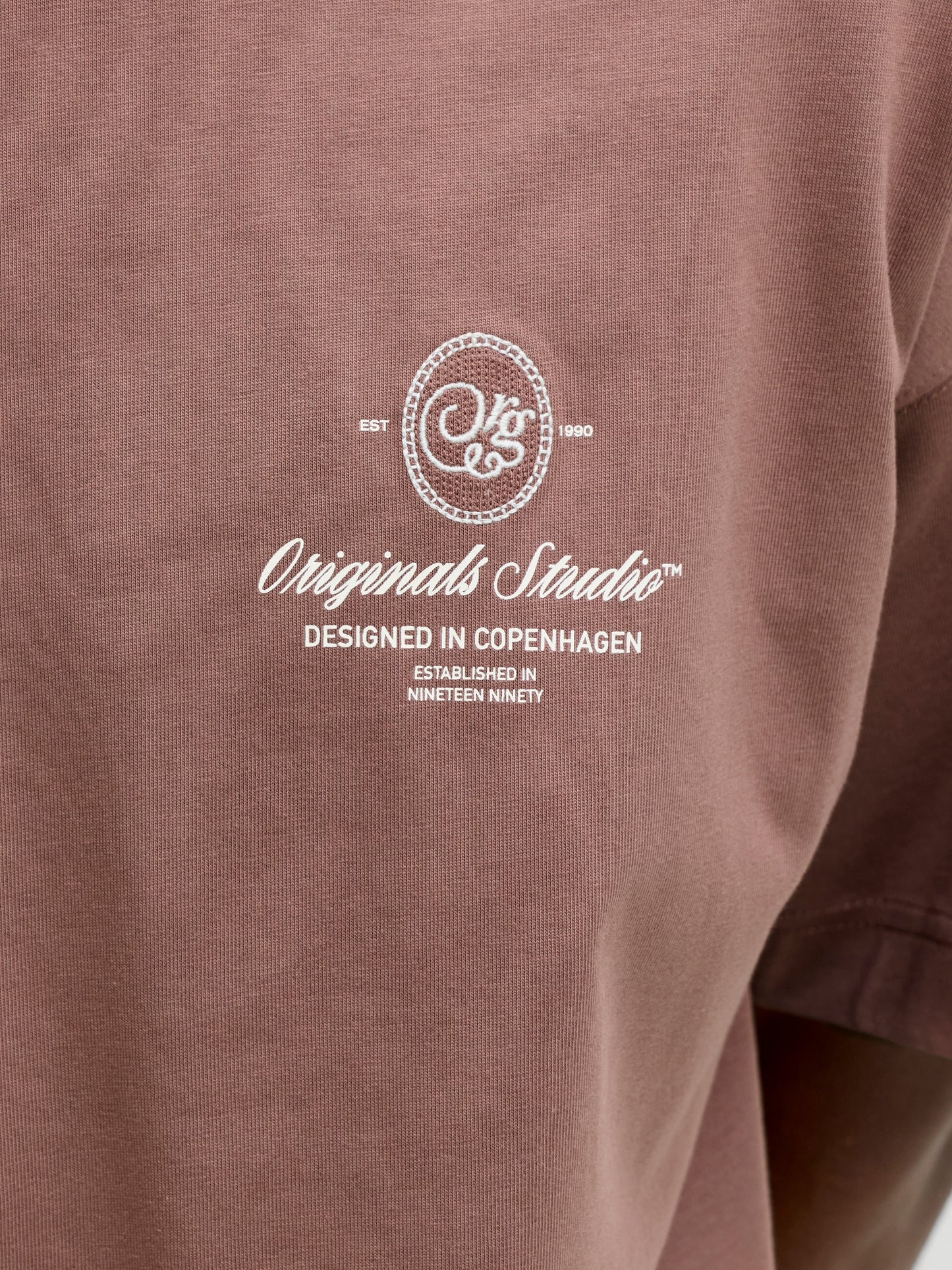 JORNIAGARA MINIMAL TEE SS CREW NECK