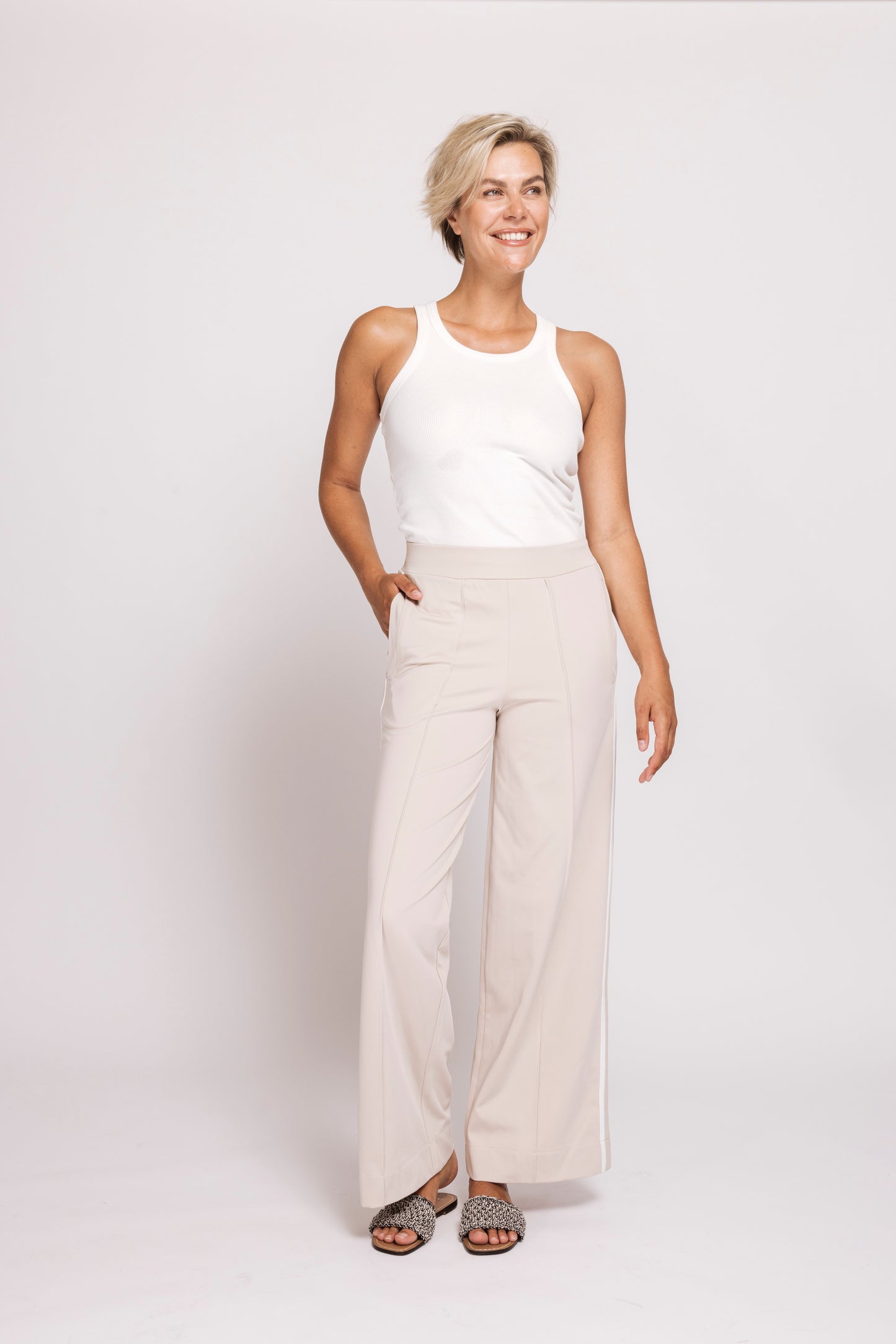 Zhrill Hose sportiv F248 sand