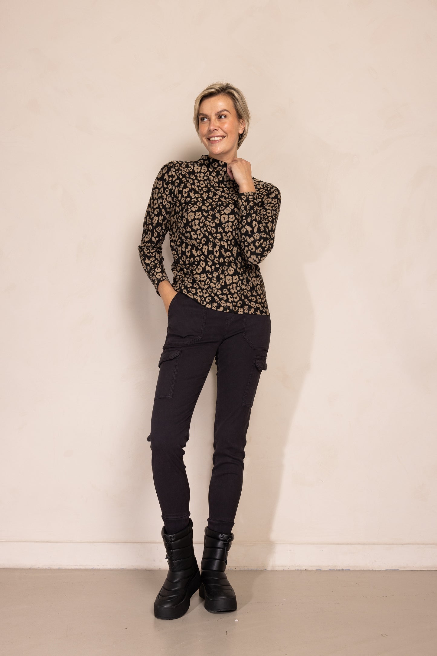 Zhrill T-Shirt 1/1 F117 Black