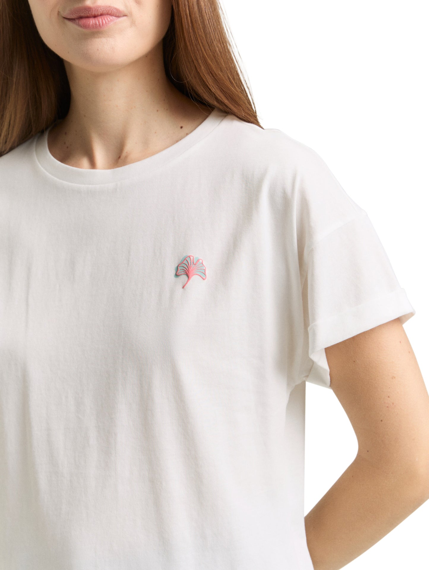 T-Shirt mit Stickerei