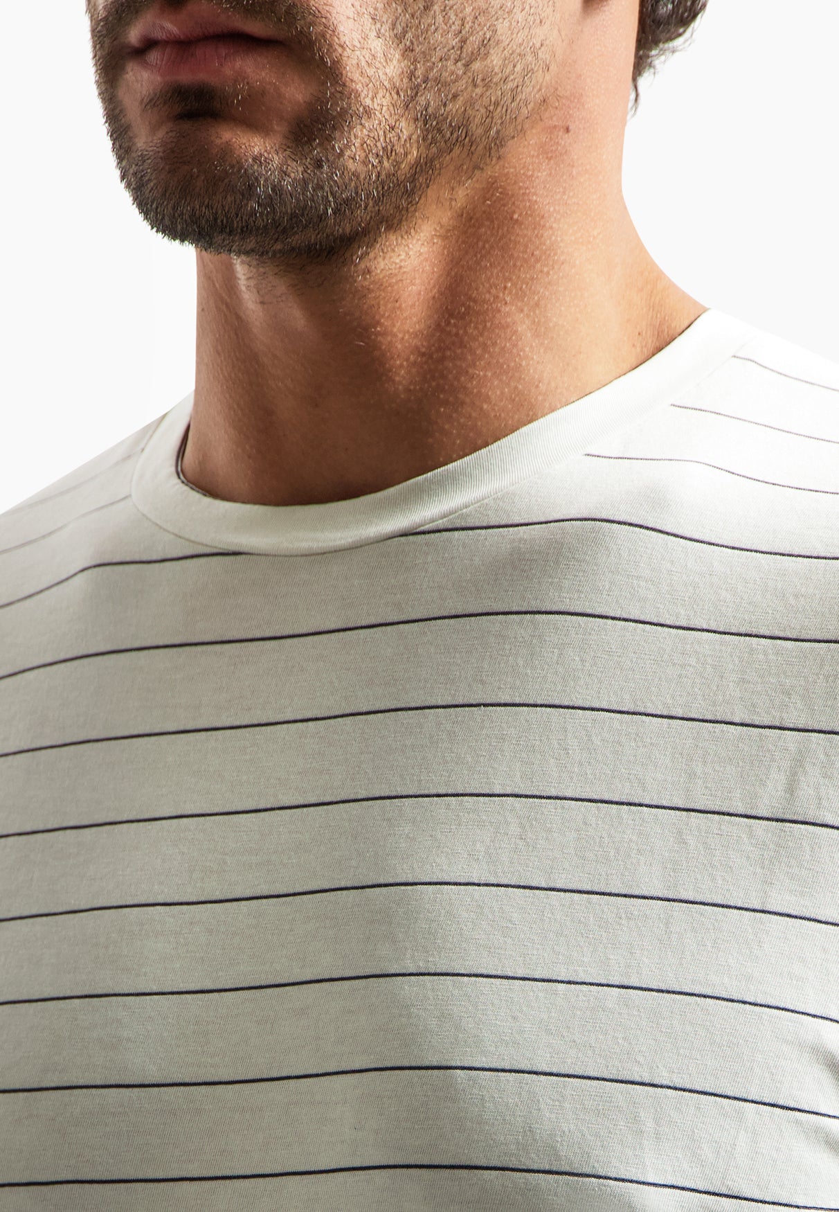 T-Shirt Crewneck Pin Stripe Garment Dyed