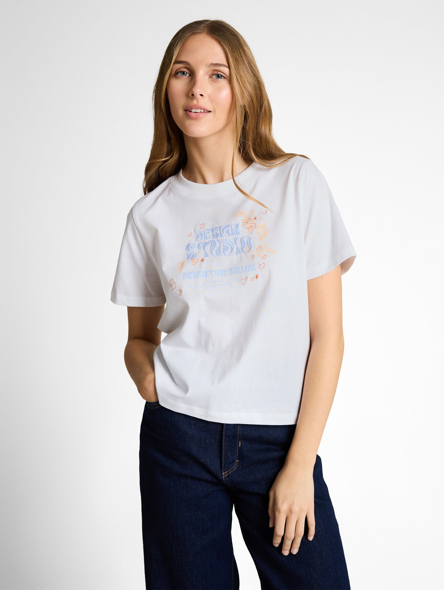 Loose Fit T-Shirt mit Stickerei