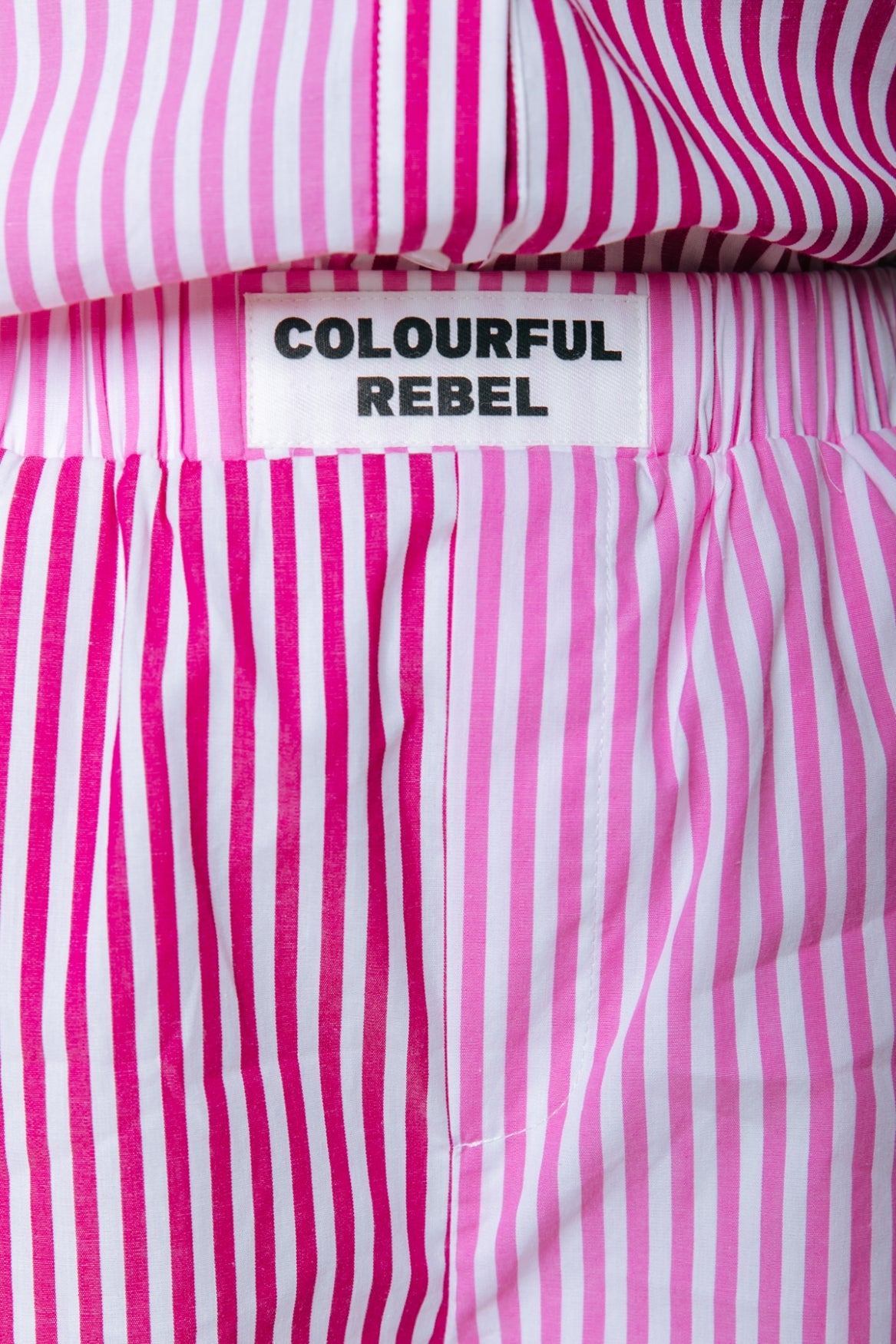 Lyn Contrast Stripe Short