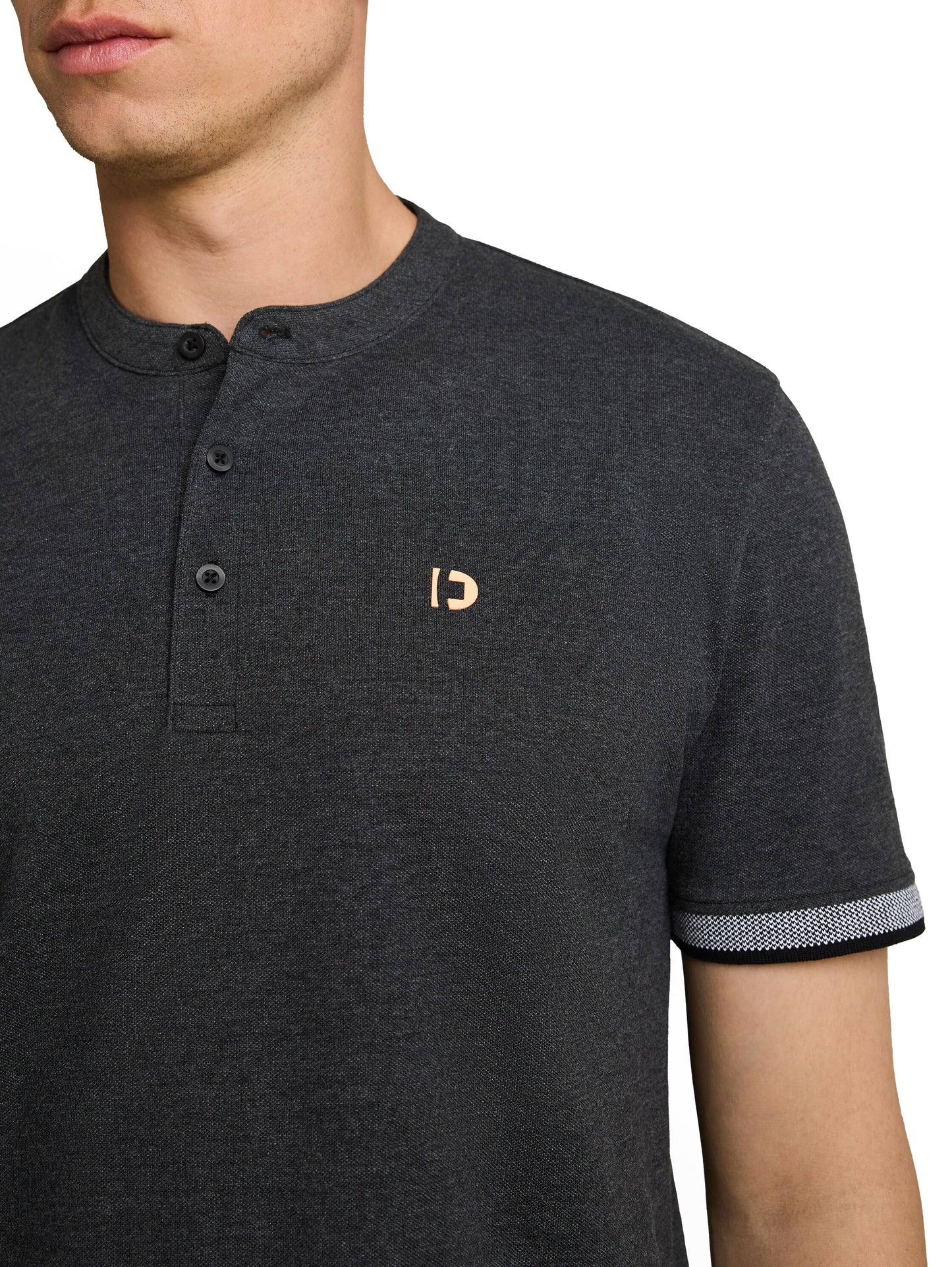 Piqué Poloshirt mit Stehkragen