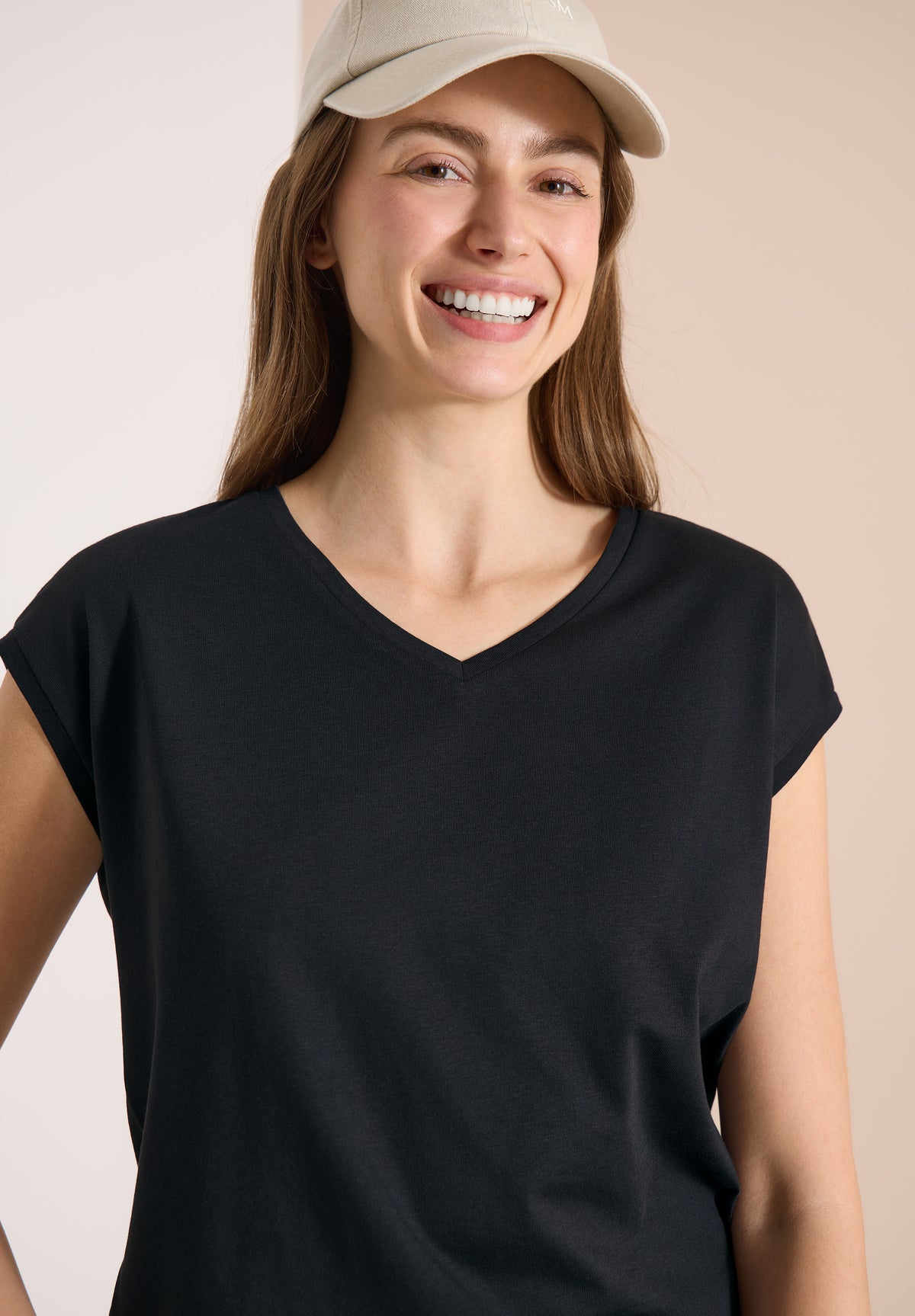 Dropped Shoulder Shirt mit V-Neck