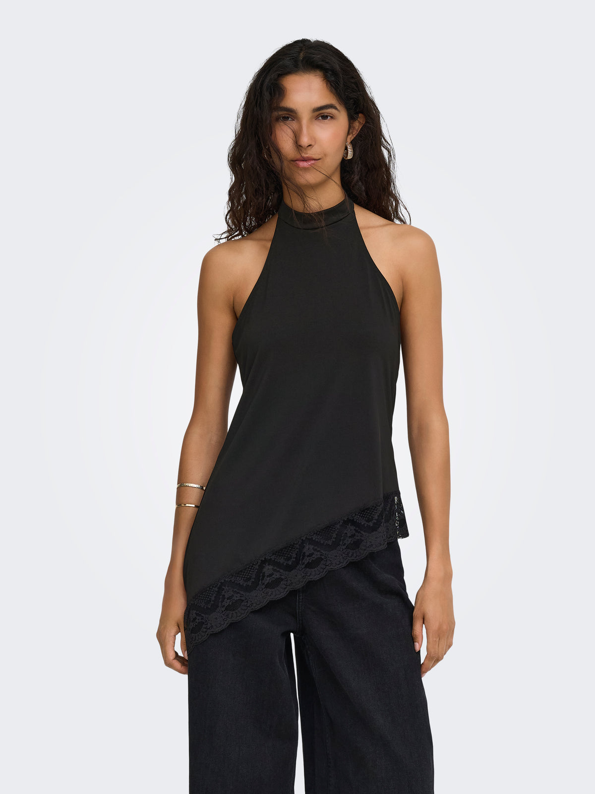 ONLARIA S/L HALTERNECK LACE TOP JRS