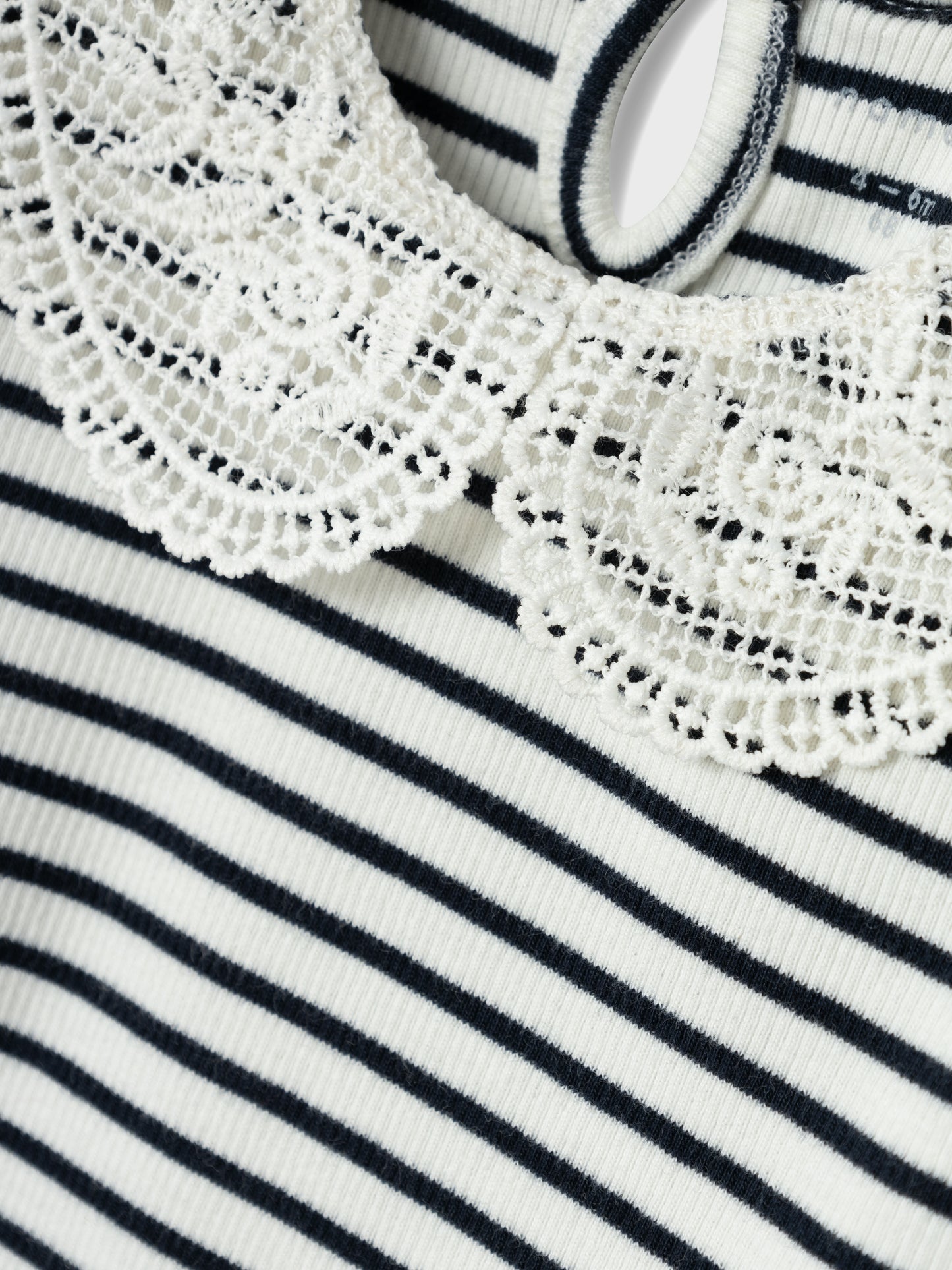 NBFFLOSSA SS TOP