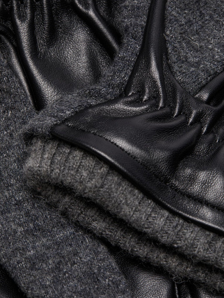 JACPRJCT GLOVES