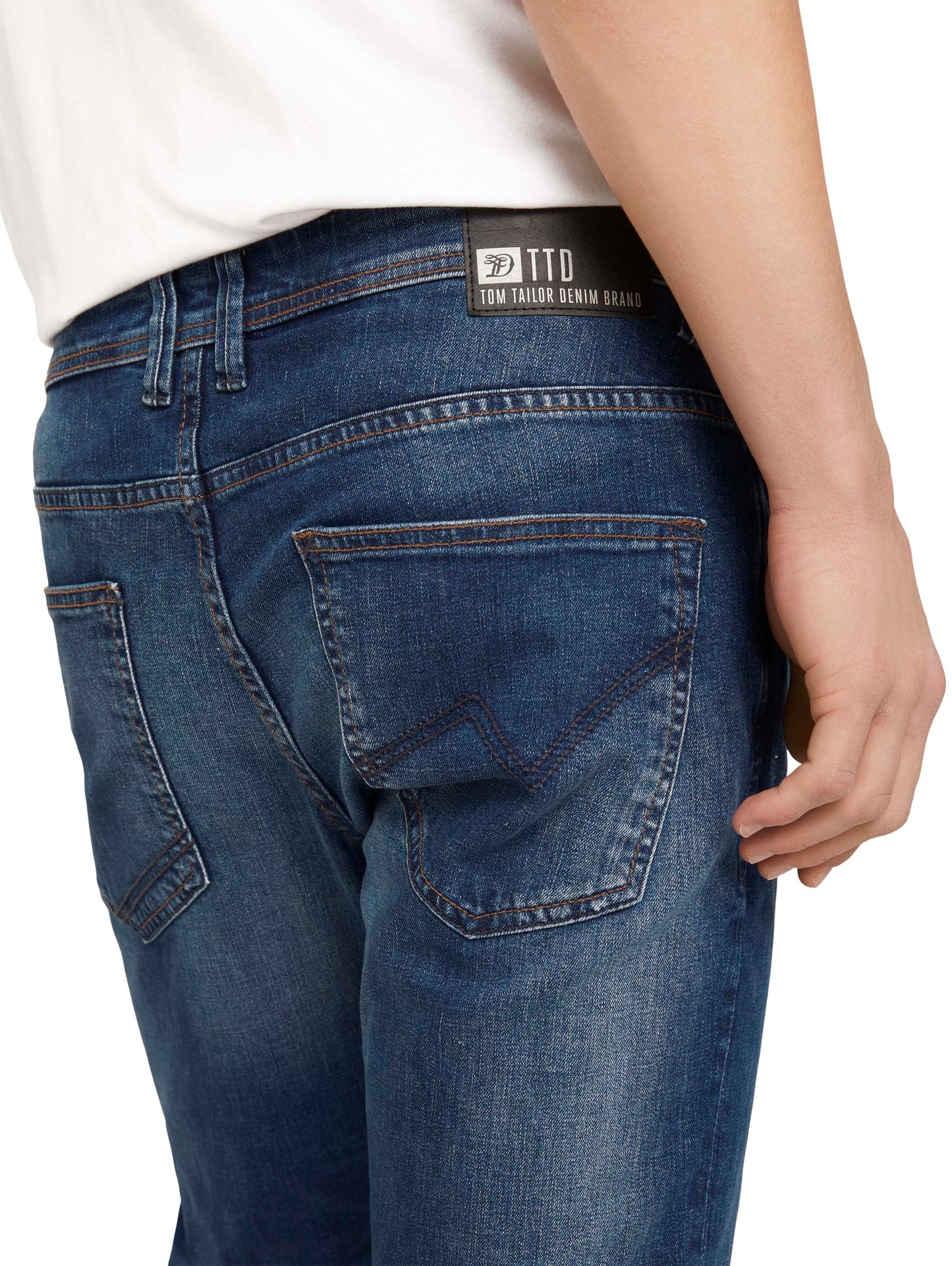 straight AEDAN blue denim, mid stone wash denim