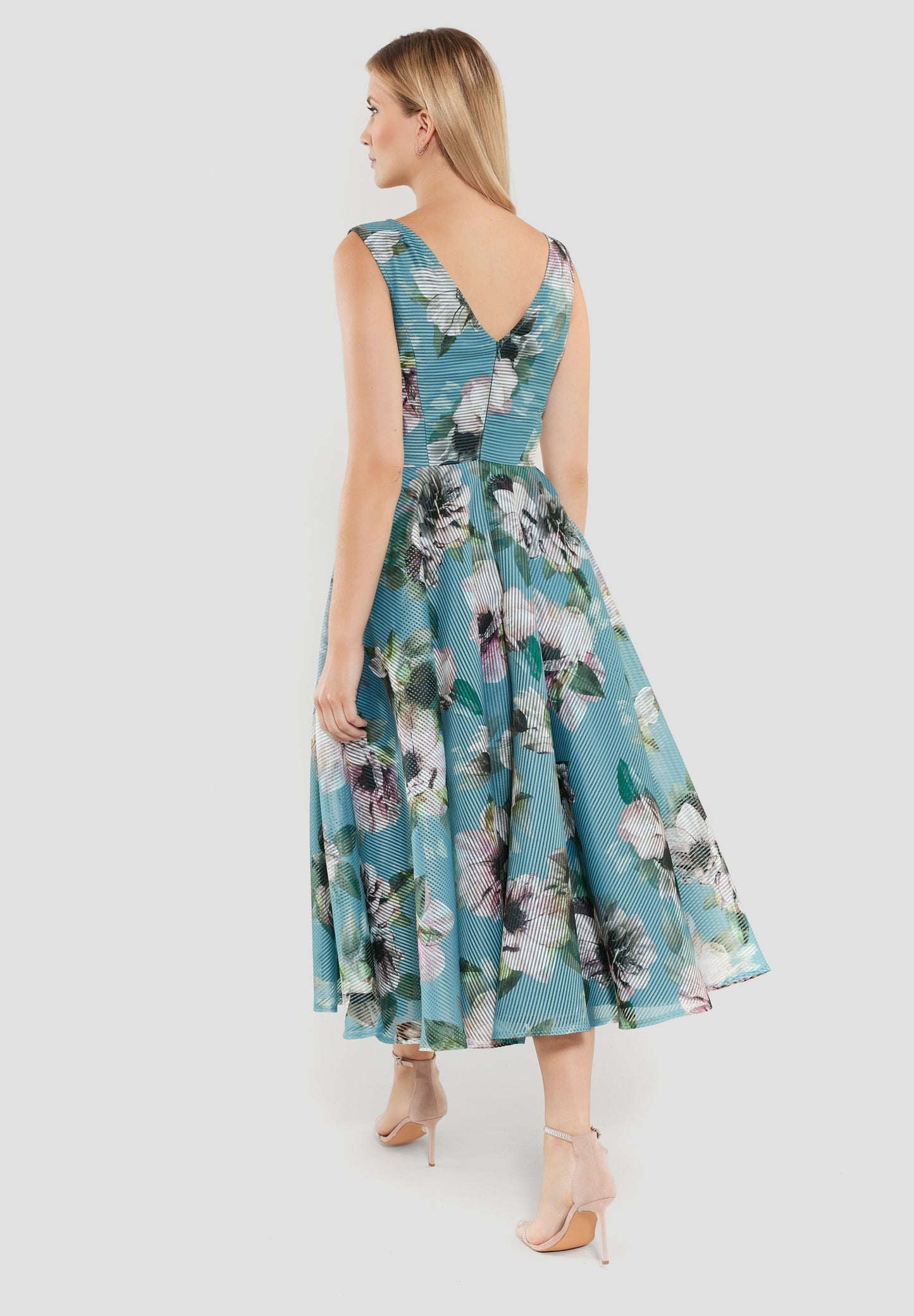 Cocktailkleid aus bedrucktem Streifenorganza