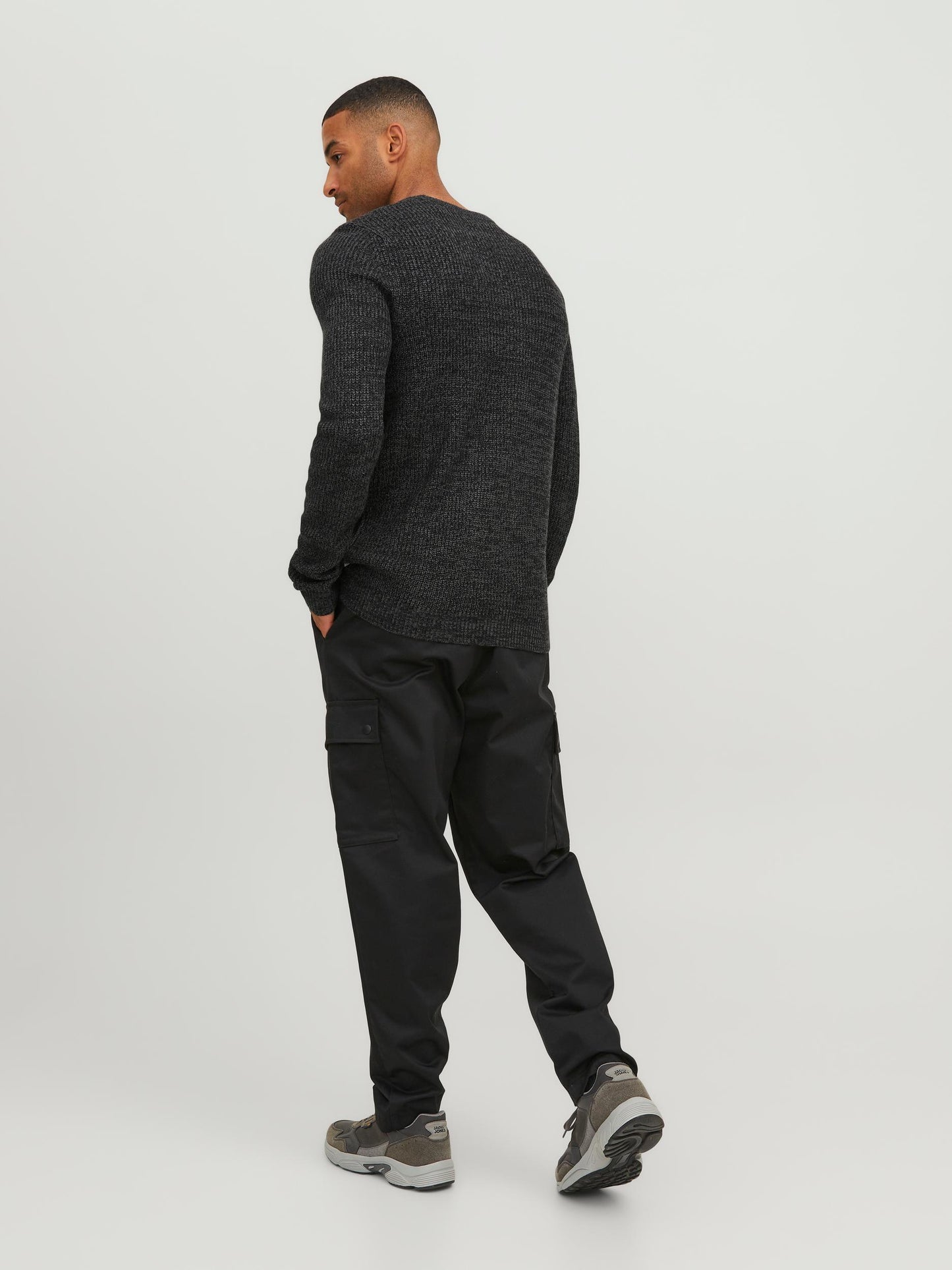 JCOTWIST STRIPED KNIT CREW NECK