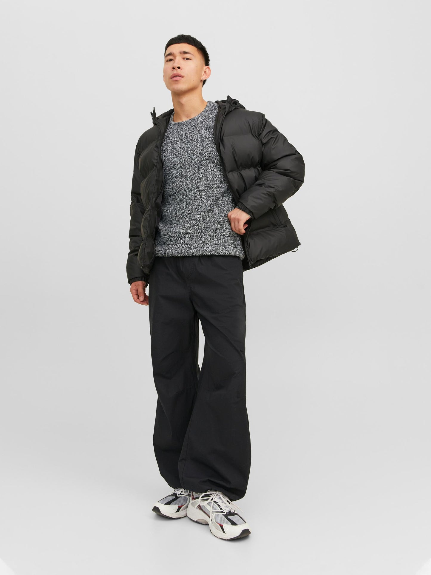 JCOTWIST STRIPED KNIT CREW NECK