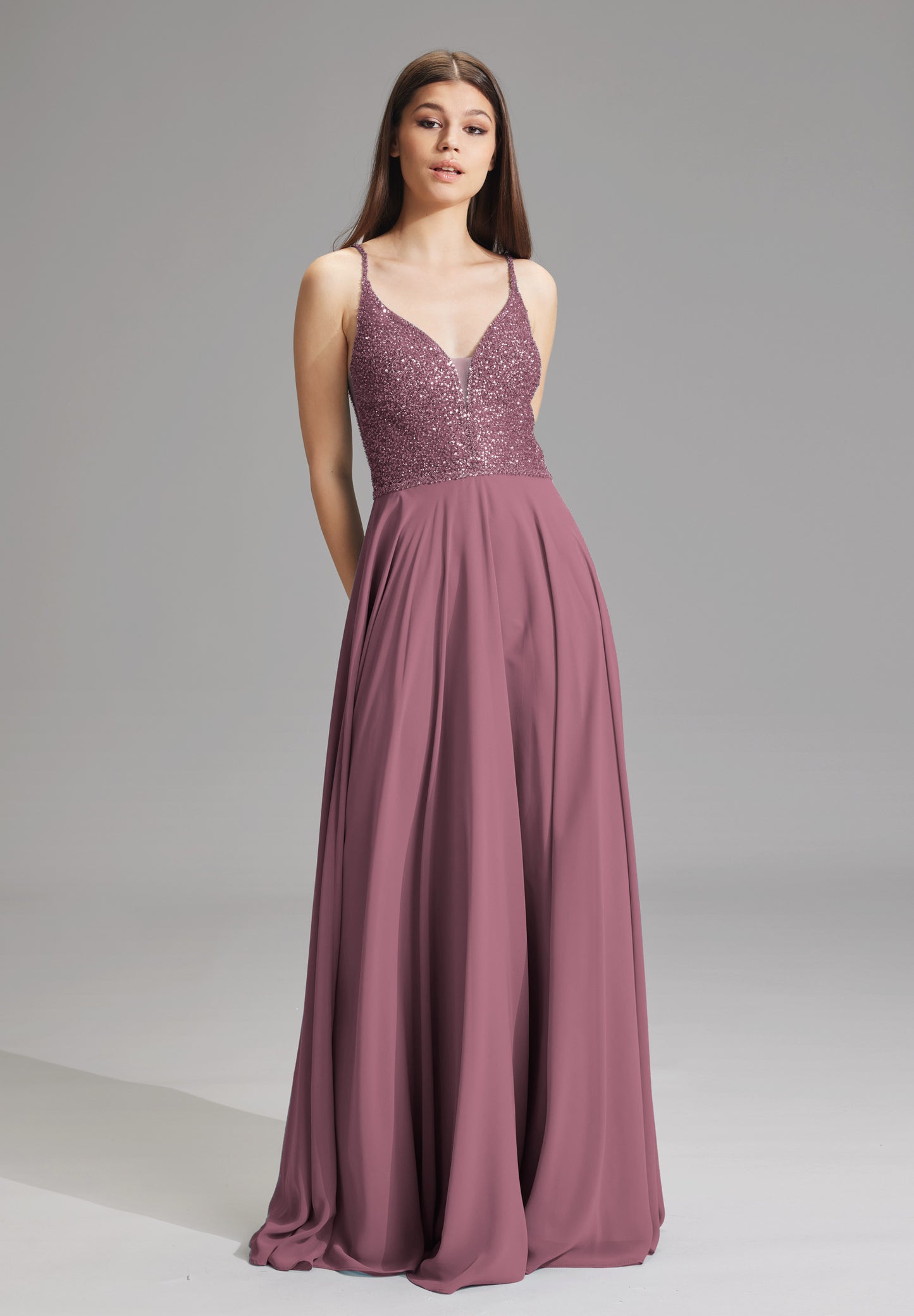 Abendkleid aus Materialmix