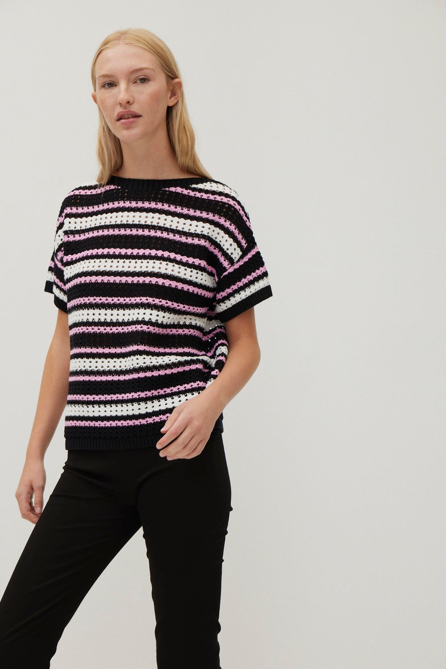 Openwork T-Shirt knitted