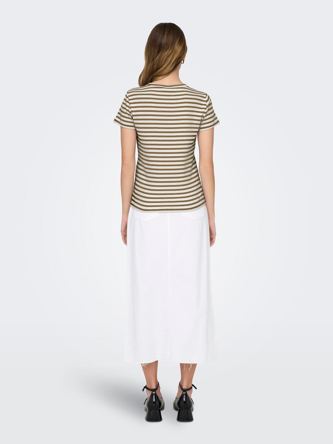 JDYSOLAR S/S O NECK TOP JRS NOOS