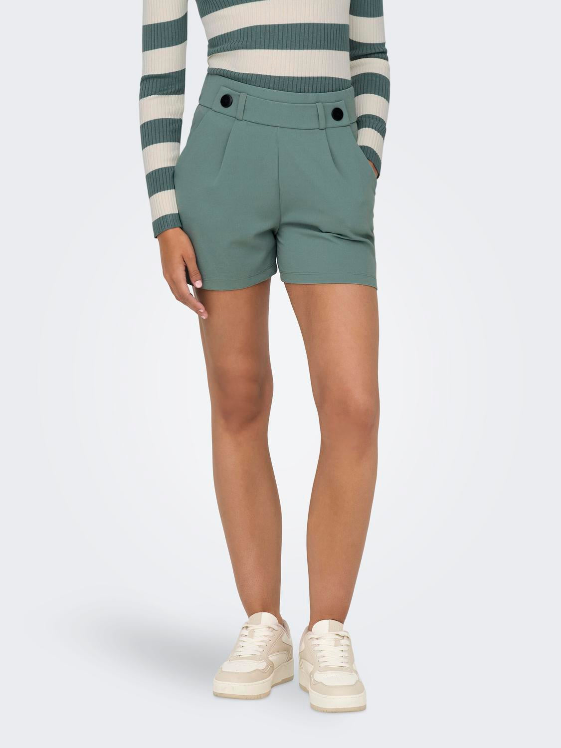 JDYGEGGO SHORTS JRS NOOS