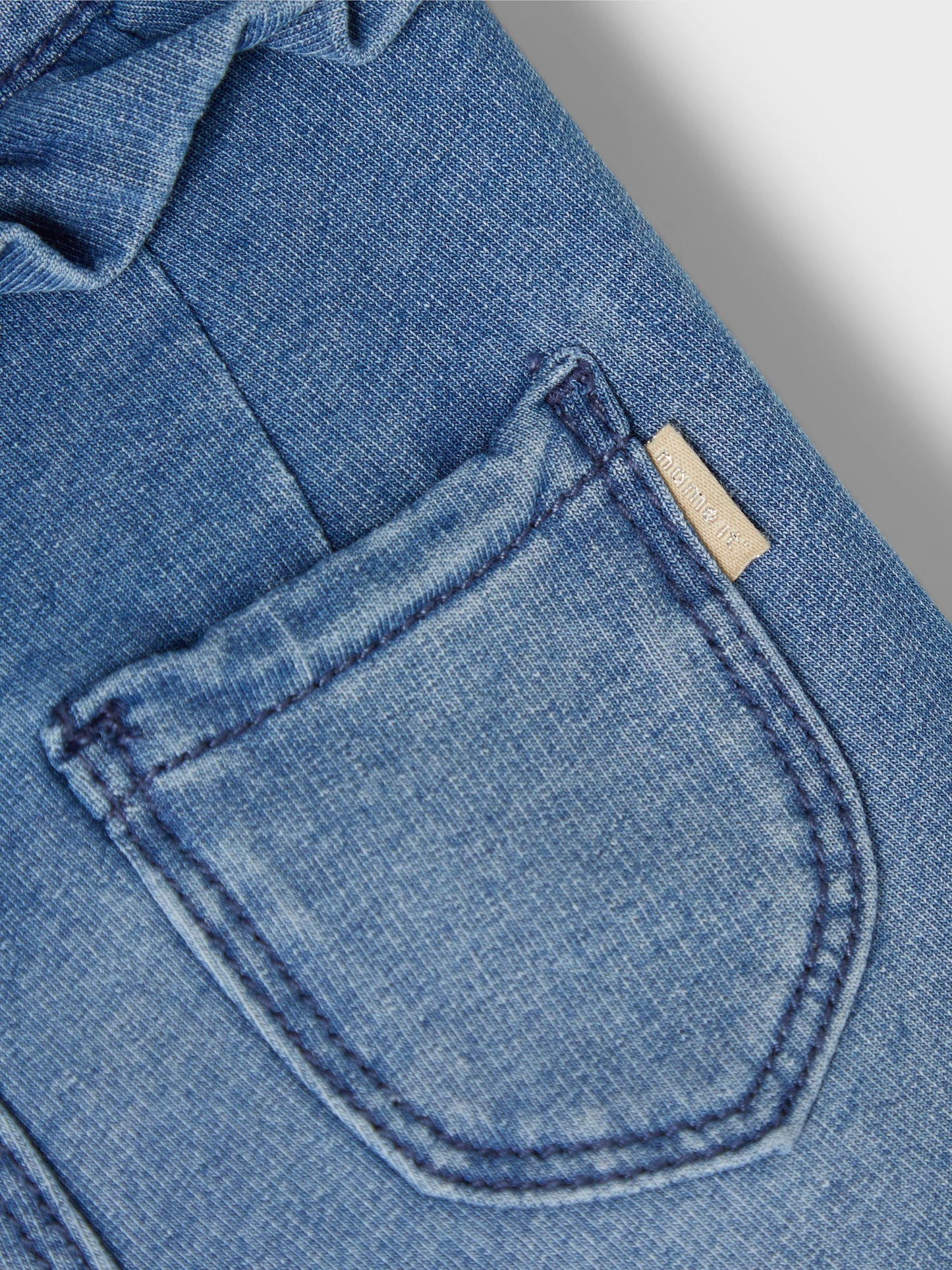 NBFBELLA SHAPED R SWE JEANS 1210-BO NOOS