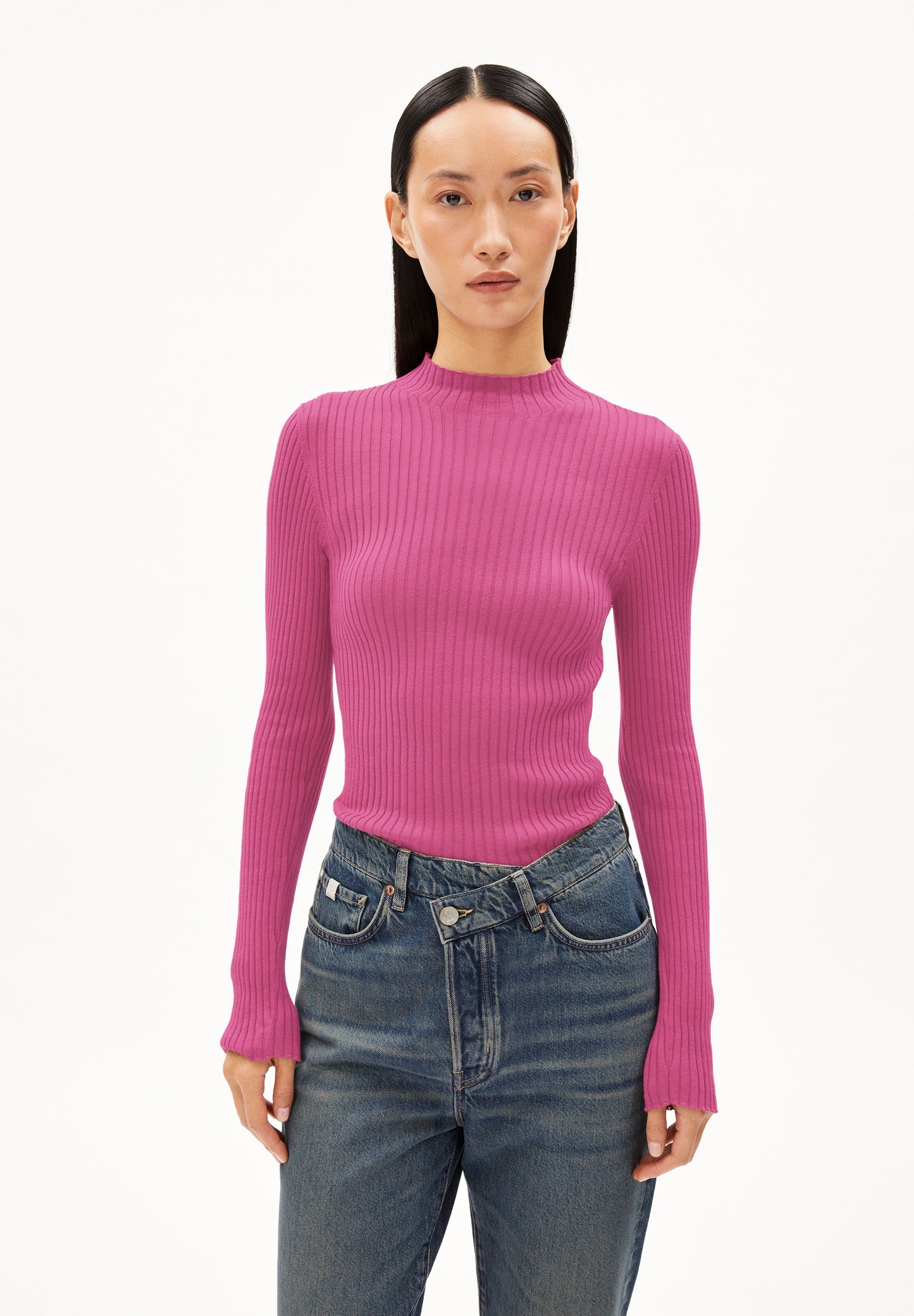 ALAANIA KNIT SWEATER