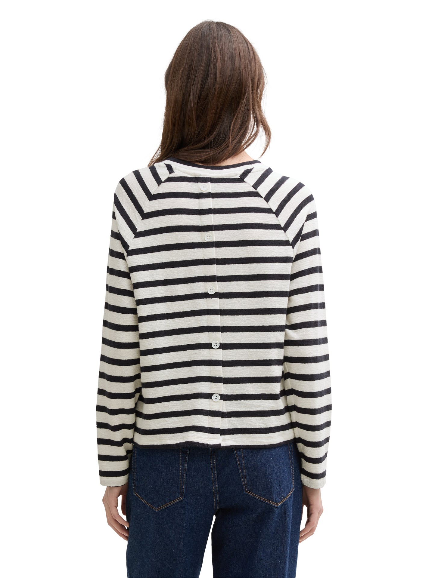 Boxy Fit Langarmshirt mit Knopf-Details