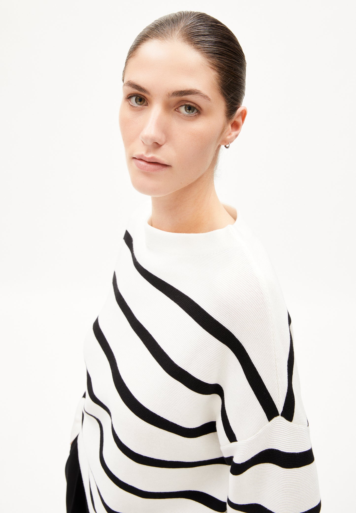 MERINAA STRIPES