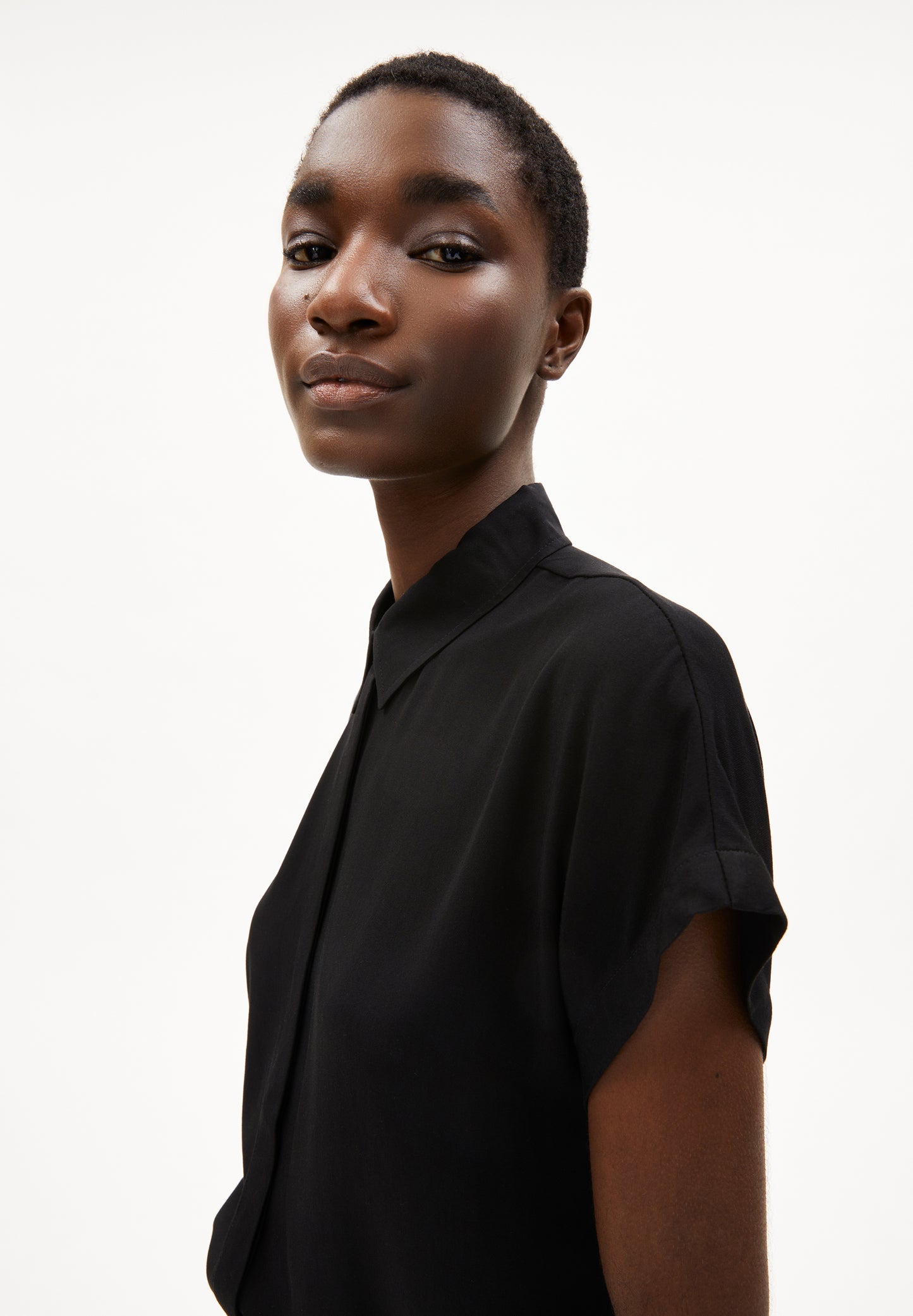 LARISAANA BLOUSE