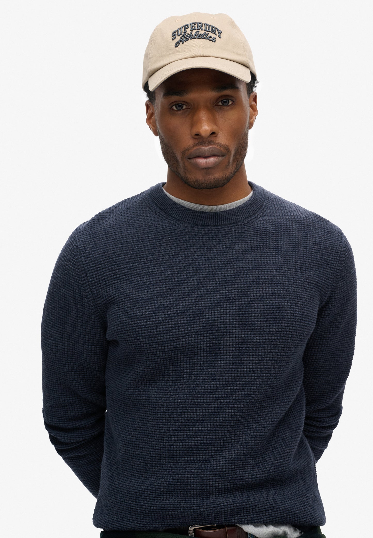 Strukturierter Strickpullover mit Rundhalsausschnitt
