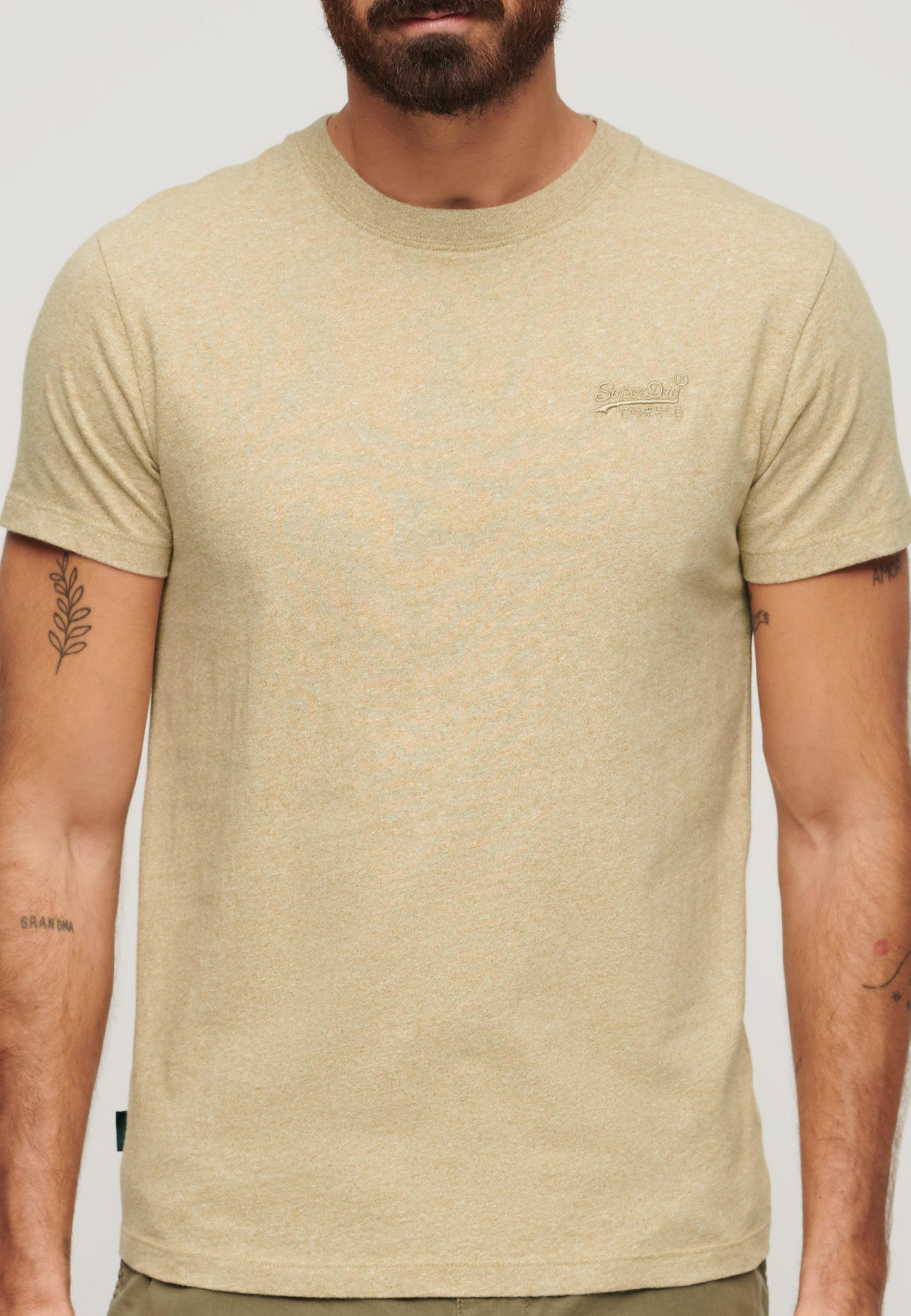 Essential T-Shirt aus Bio-Baumwolle mit Logo