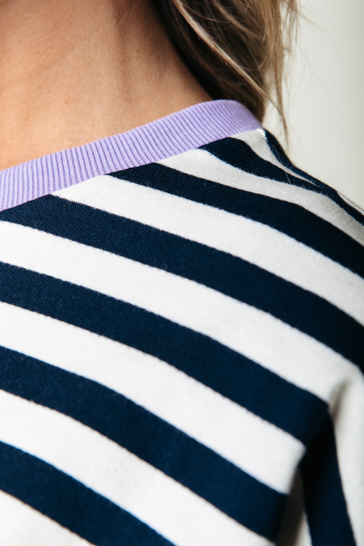 Stripe Contrast Dropped Shoulder Sweat