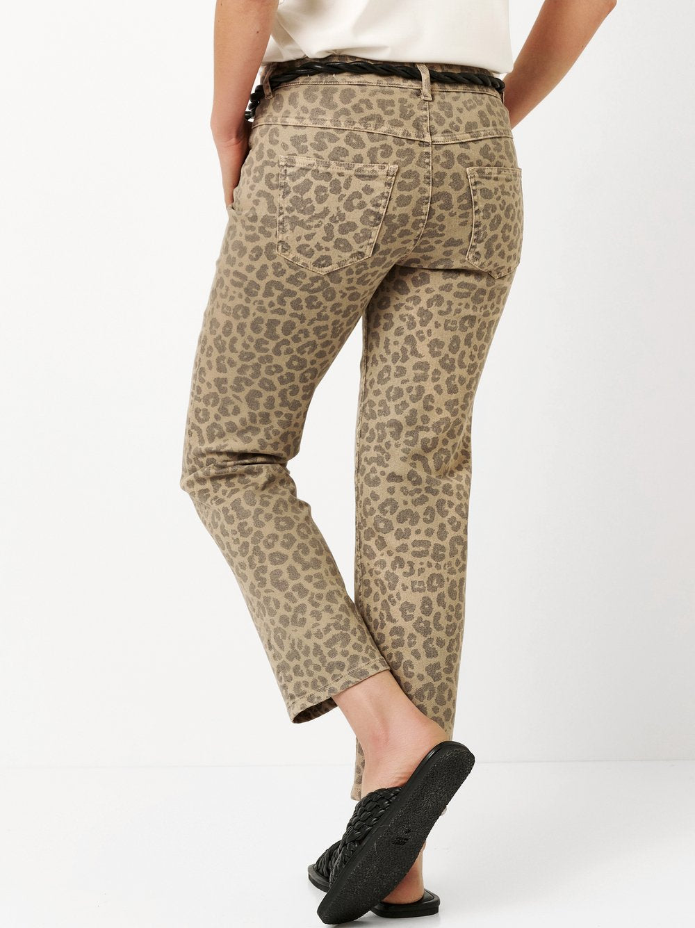 Ella Cropped