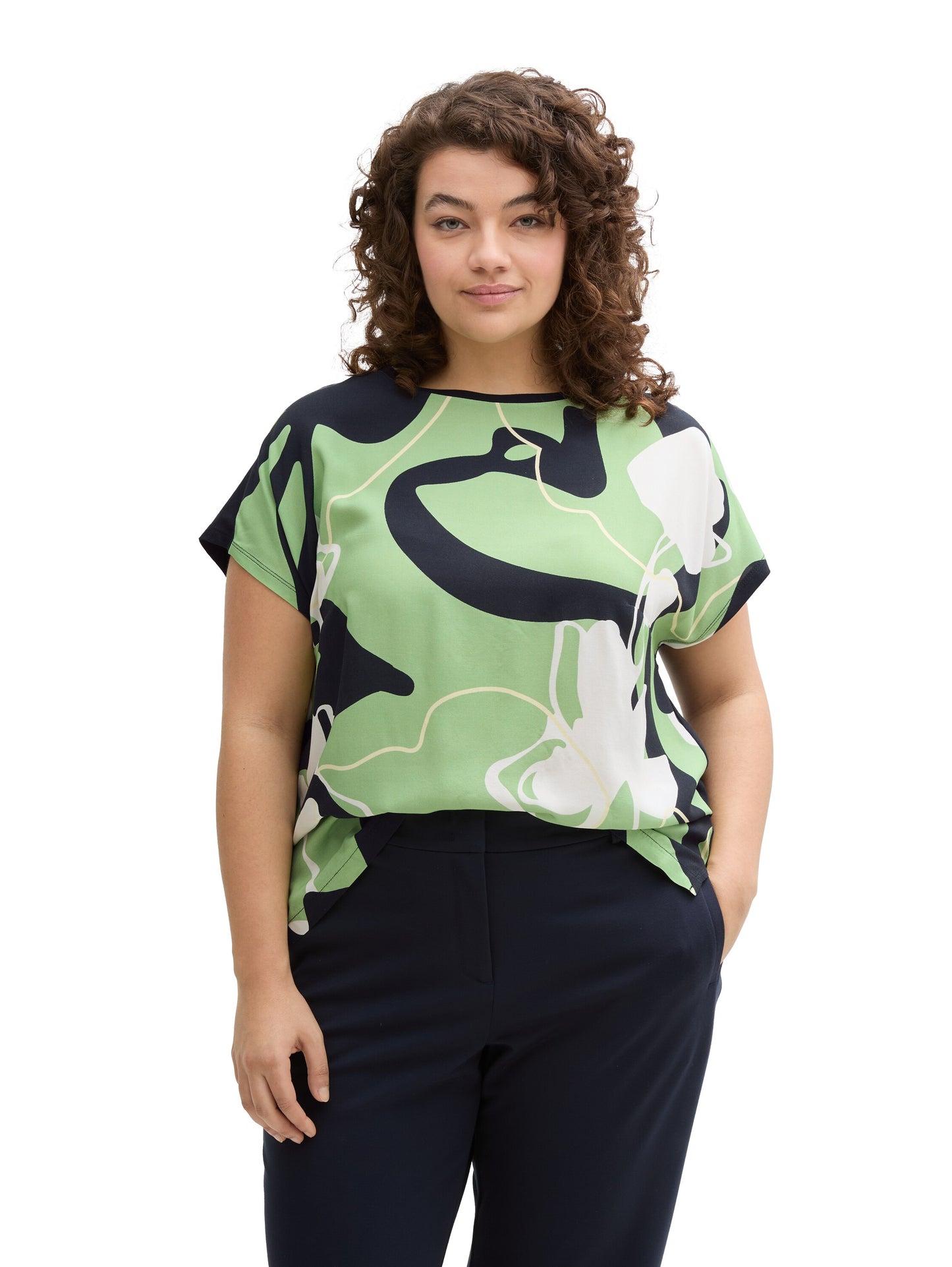 Plus Size - T-Shirt im Material-Mix