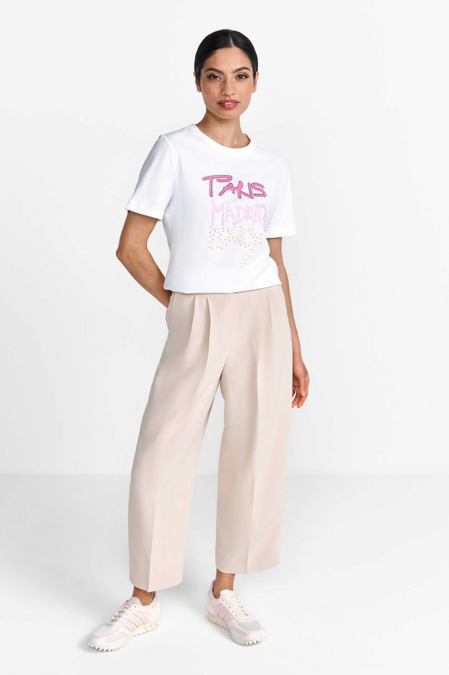 Elegant Fit T-Shirt Paris Madrid Italy