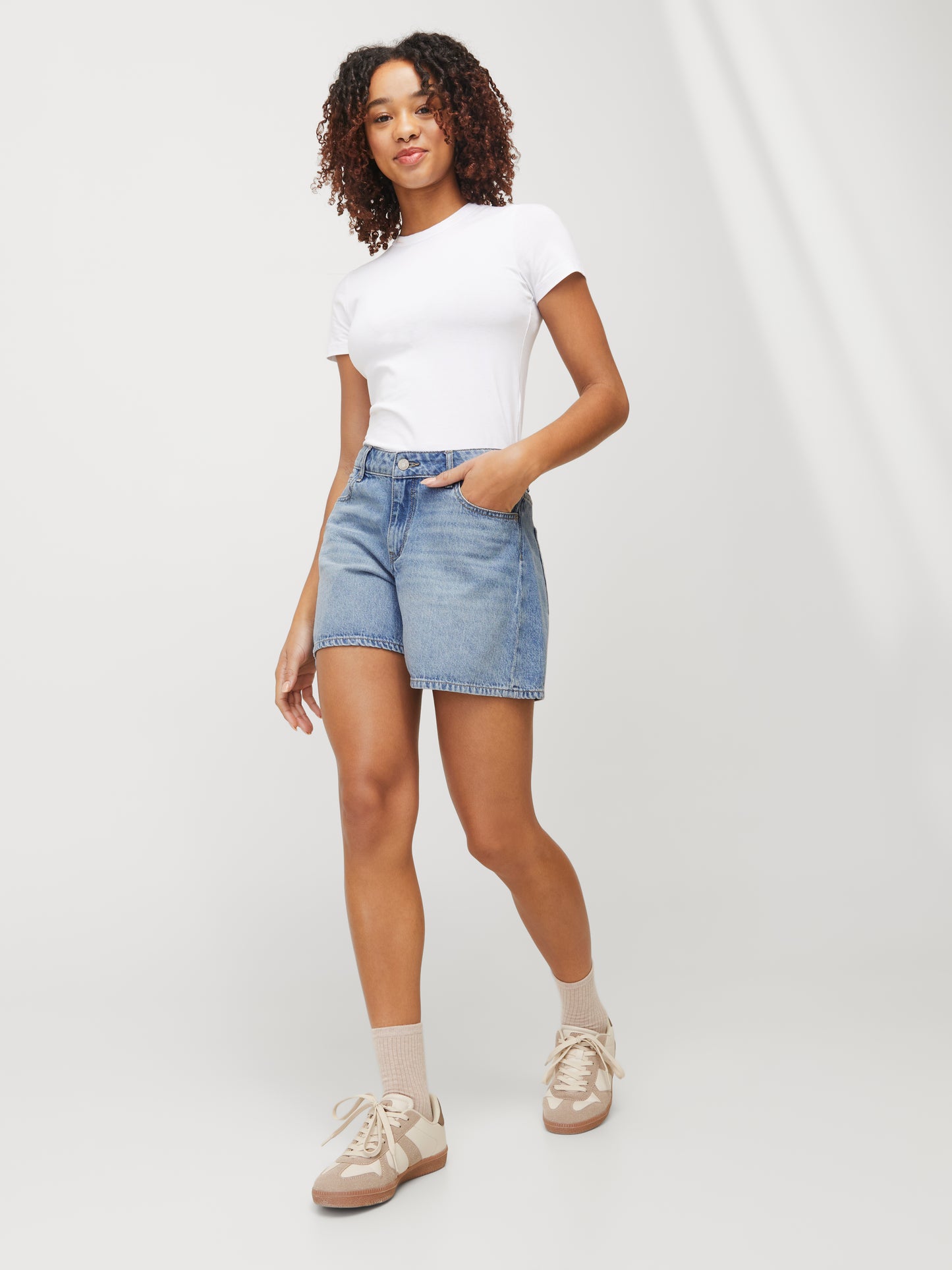JXLAURA SHORT MW DENIM SHORTS DNM SN