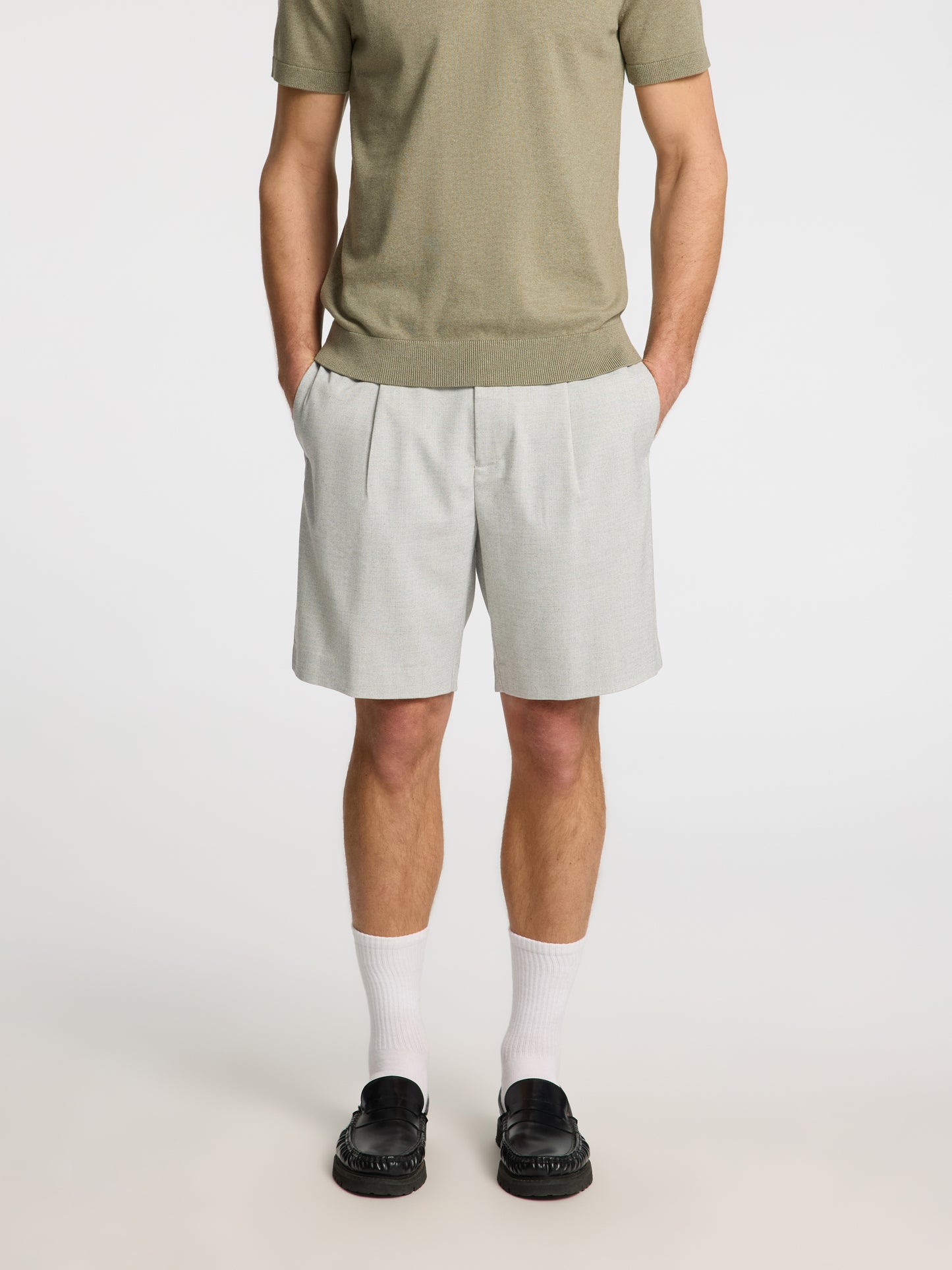 SLHREGULAR-LEROY PLEAT SHORTS NOOS