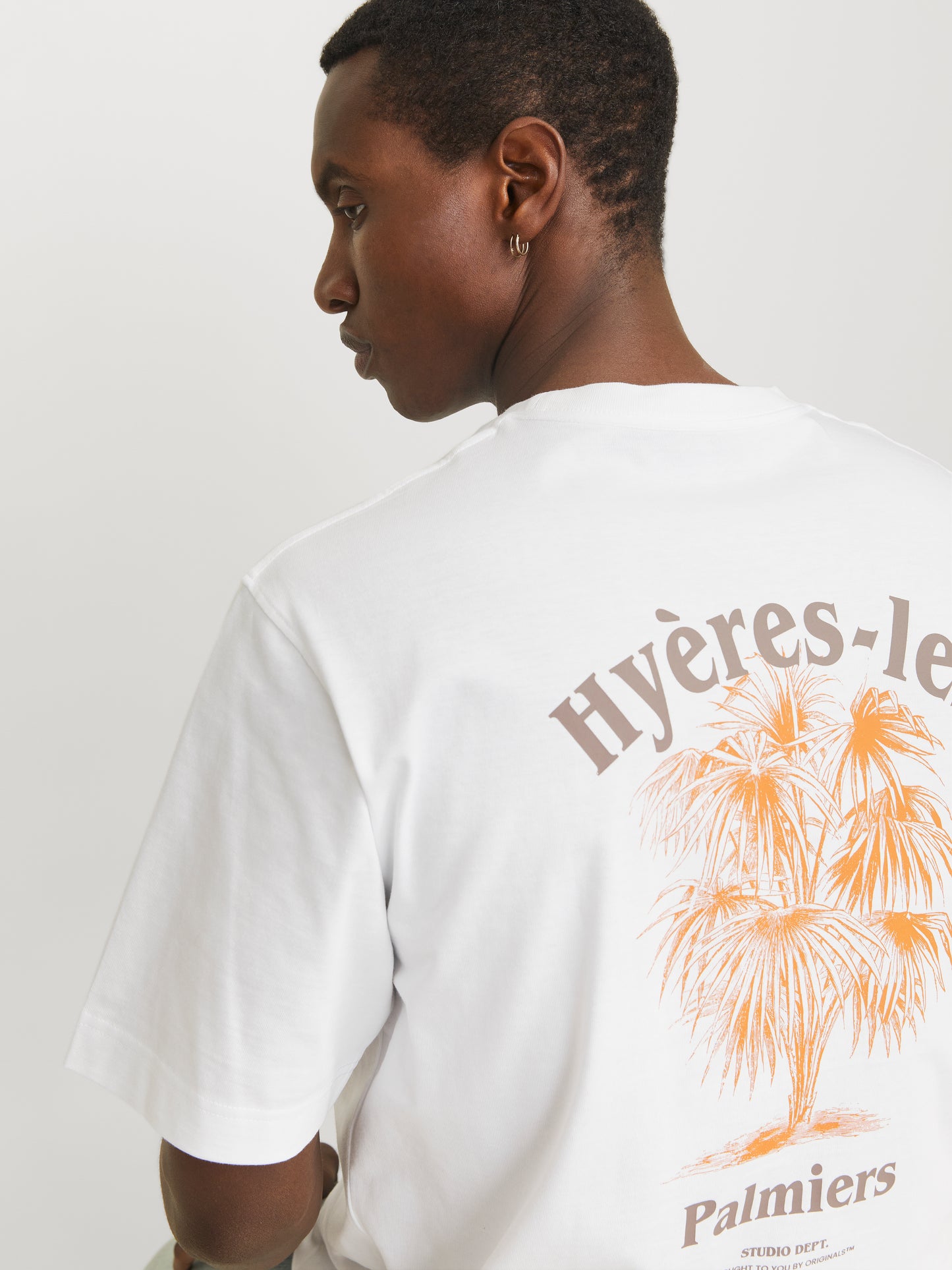 JORPAROS EASTER SKETCH TEE SS CREW N LN