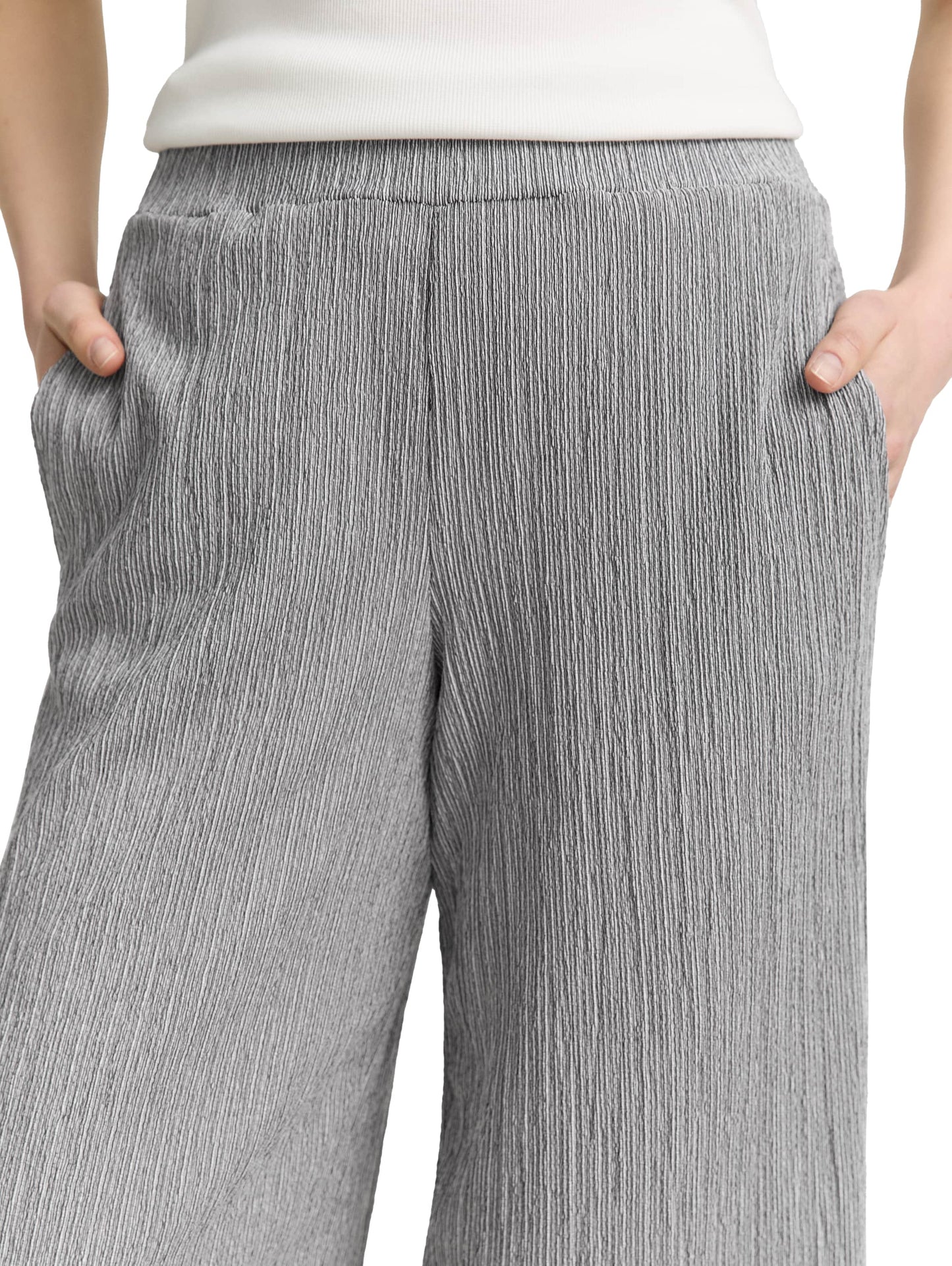 Crinkle Culotte Hose