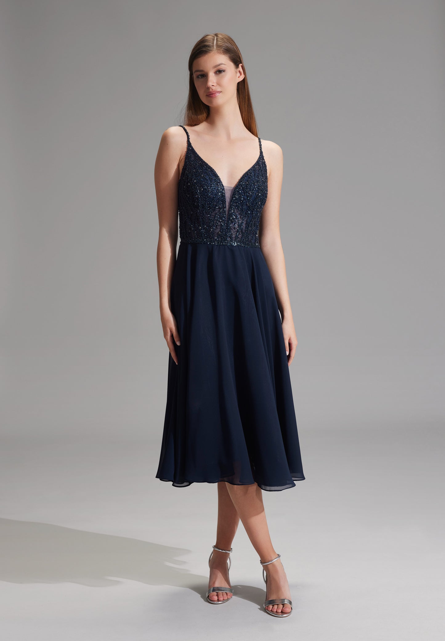 Cocktailkleid aus Materialmix