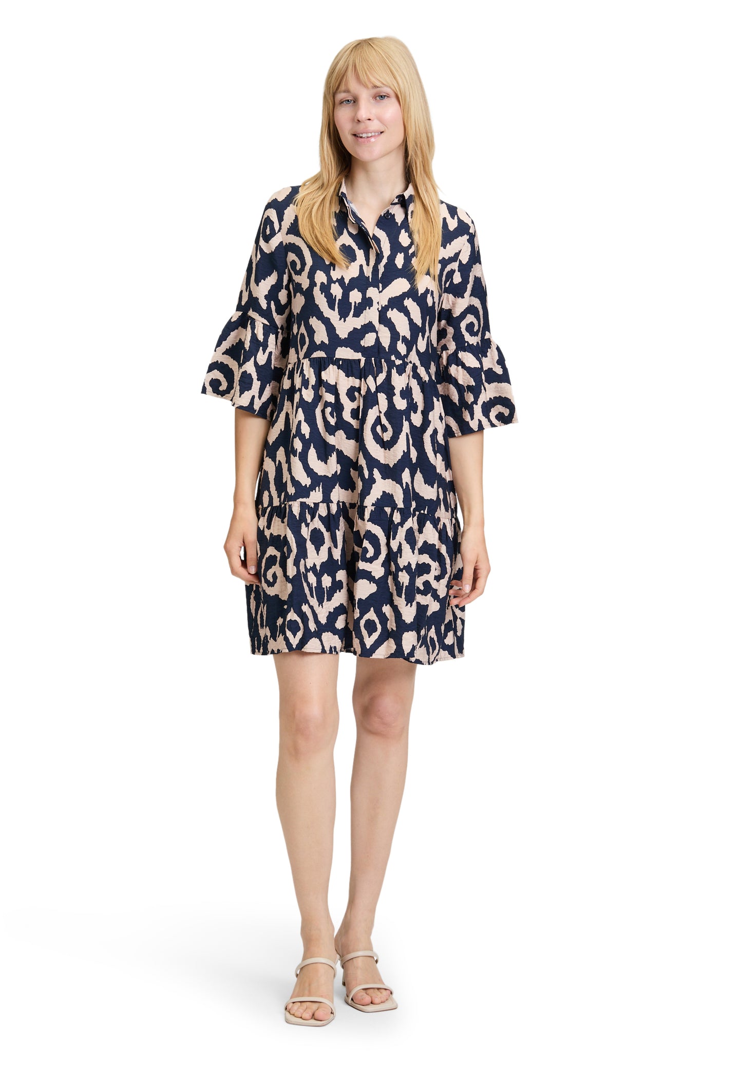 Stufenkleid